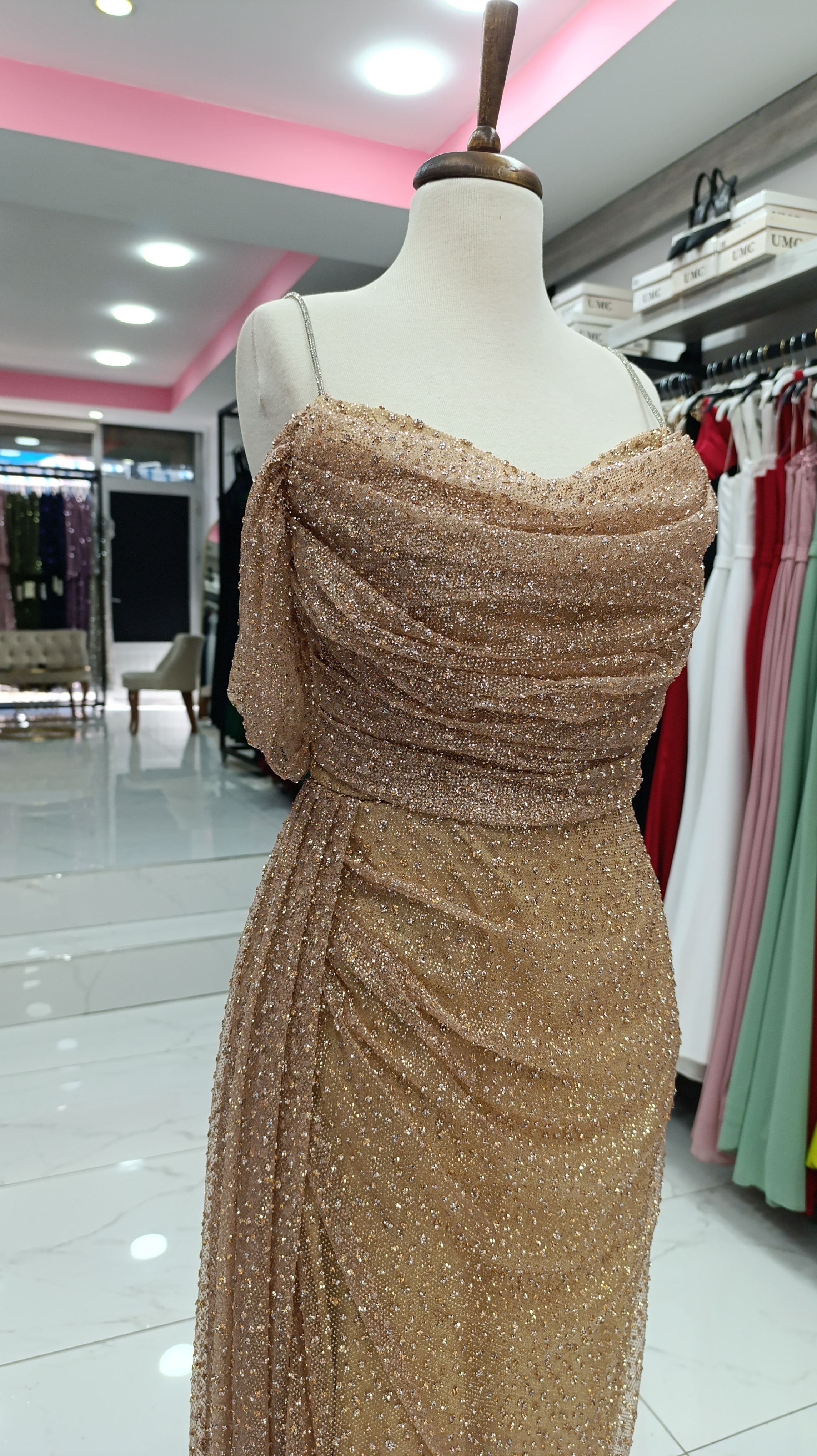 Aria Gold Abiye