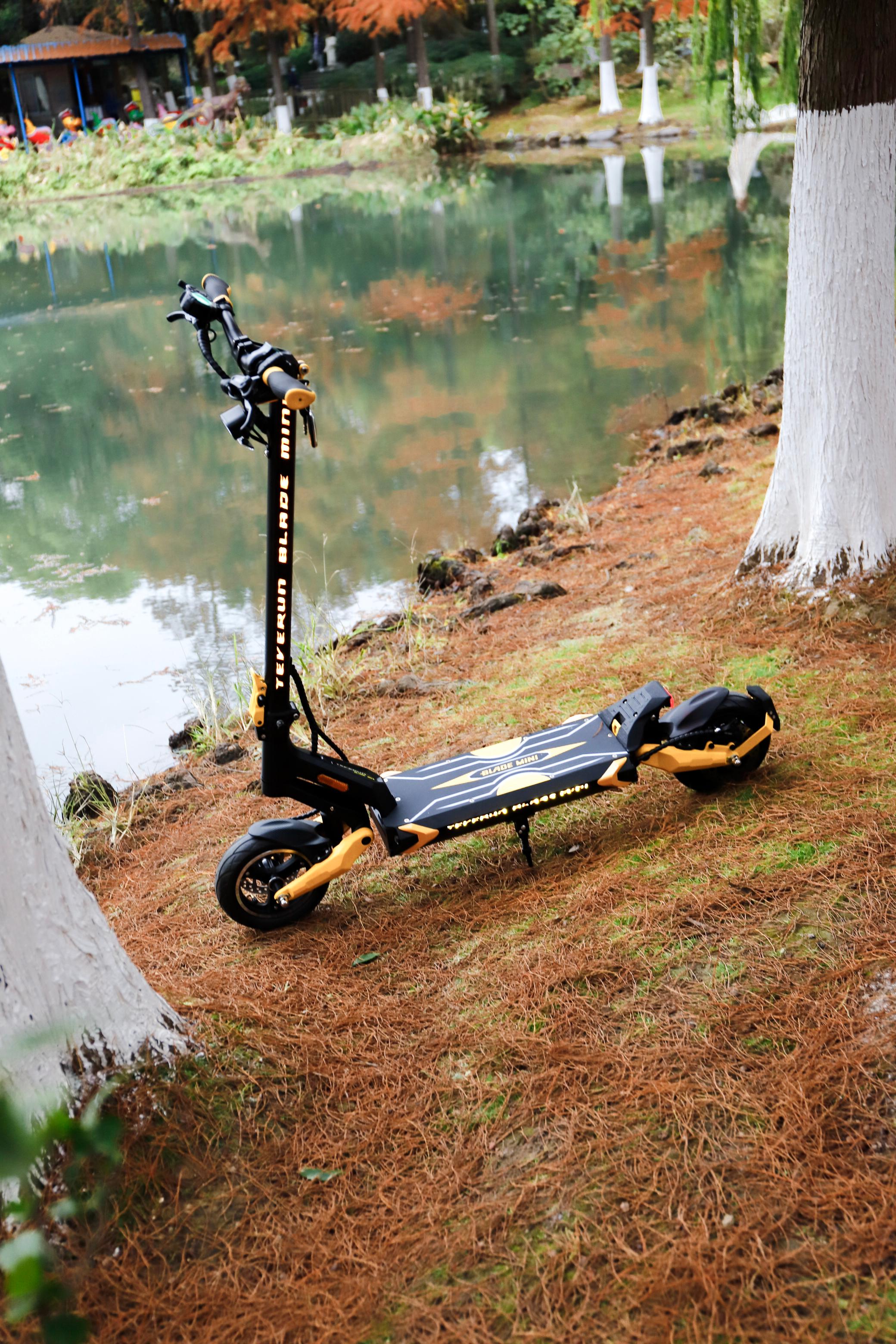XYauto Teverun Blade mini Pro çift motorlu elektrikli scooter 15.6 ah 