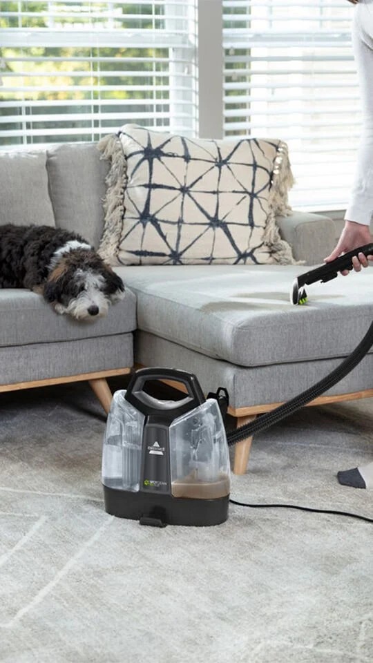 BİSSELL SpotClean Pet Plus Evcil Hayvanlı Evlere Özel Halı – Koltuk Yıkama ve Leke Çıkarma Makinesi