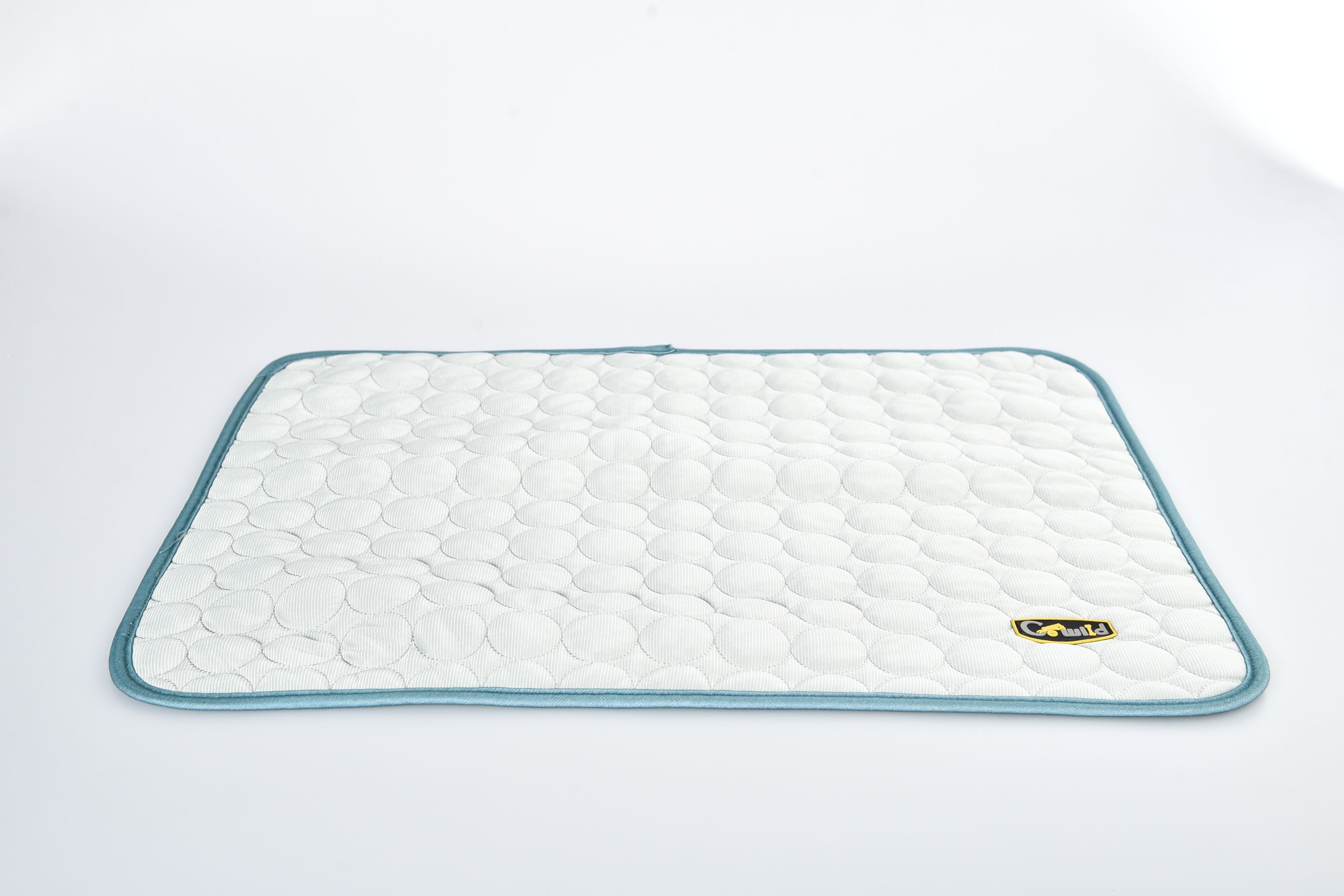 PETLUXE CoolBreeze Mat Soğutucu Köpek Örtüsü
