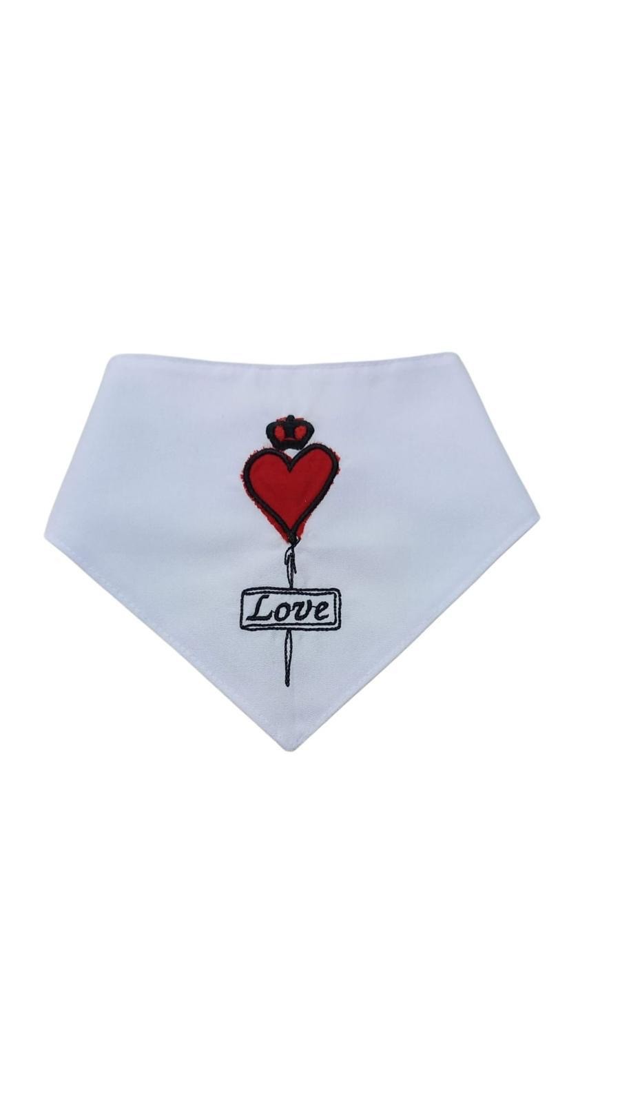 Mavi Kalp Nakışlı Kedi ve Köpek Bandana