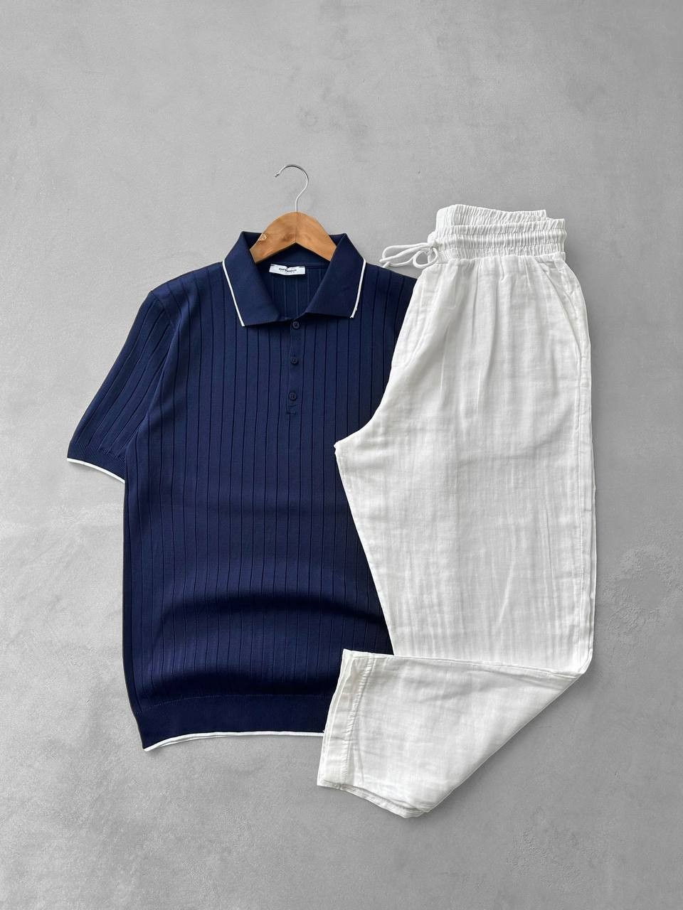 Polo Yaka Düğmeli Fitilli Tişört & Müslin Kumaş Keten Pantolon - Lacivert