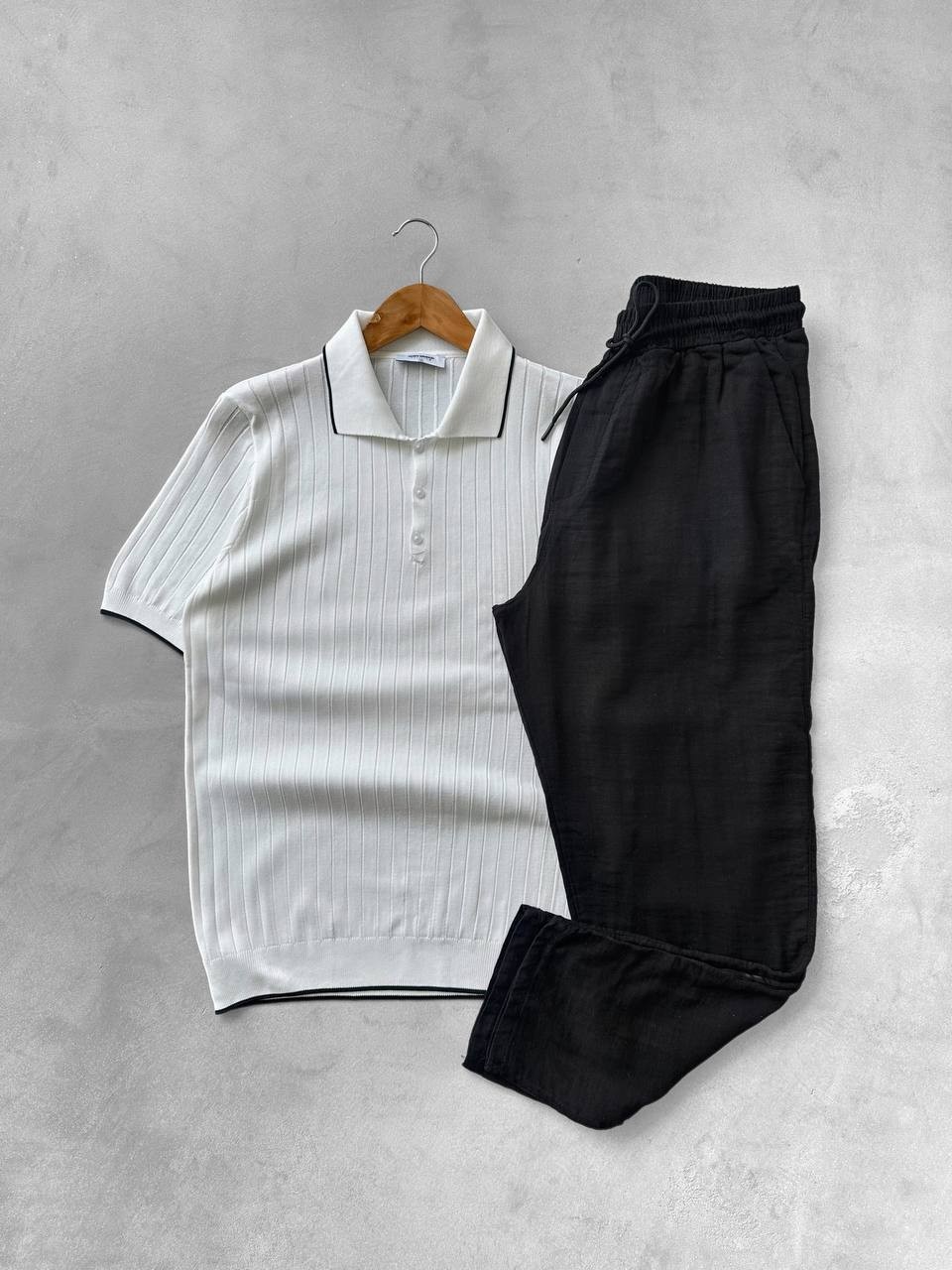 Polo Yaka Düğmeli Fitilli Tişört & Müslin Kumaş Keten Pantolon - Beyaz