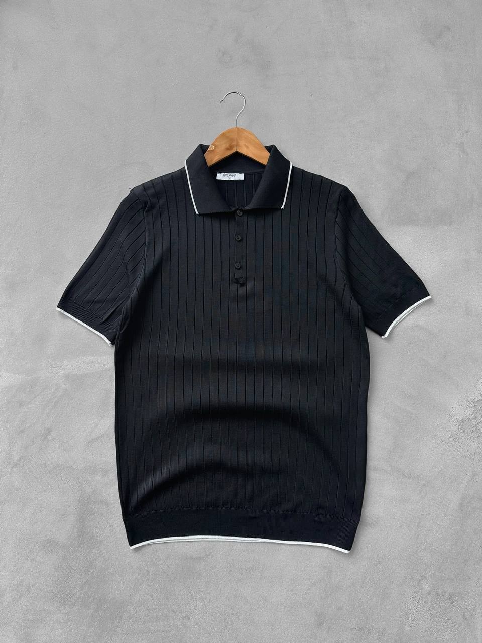 Polo Yaka Düğmeli Fitilli Tişört & Müslin Kumaş Keten Pantolon