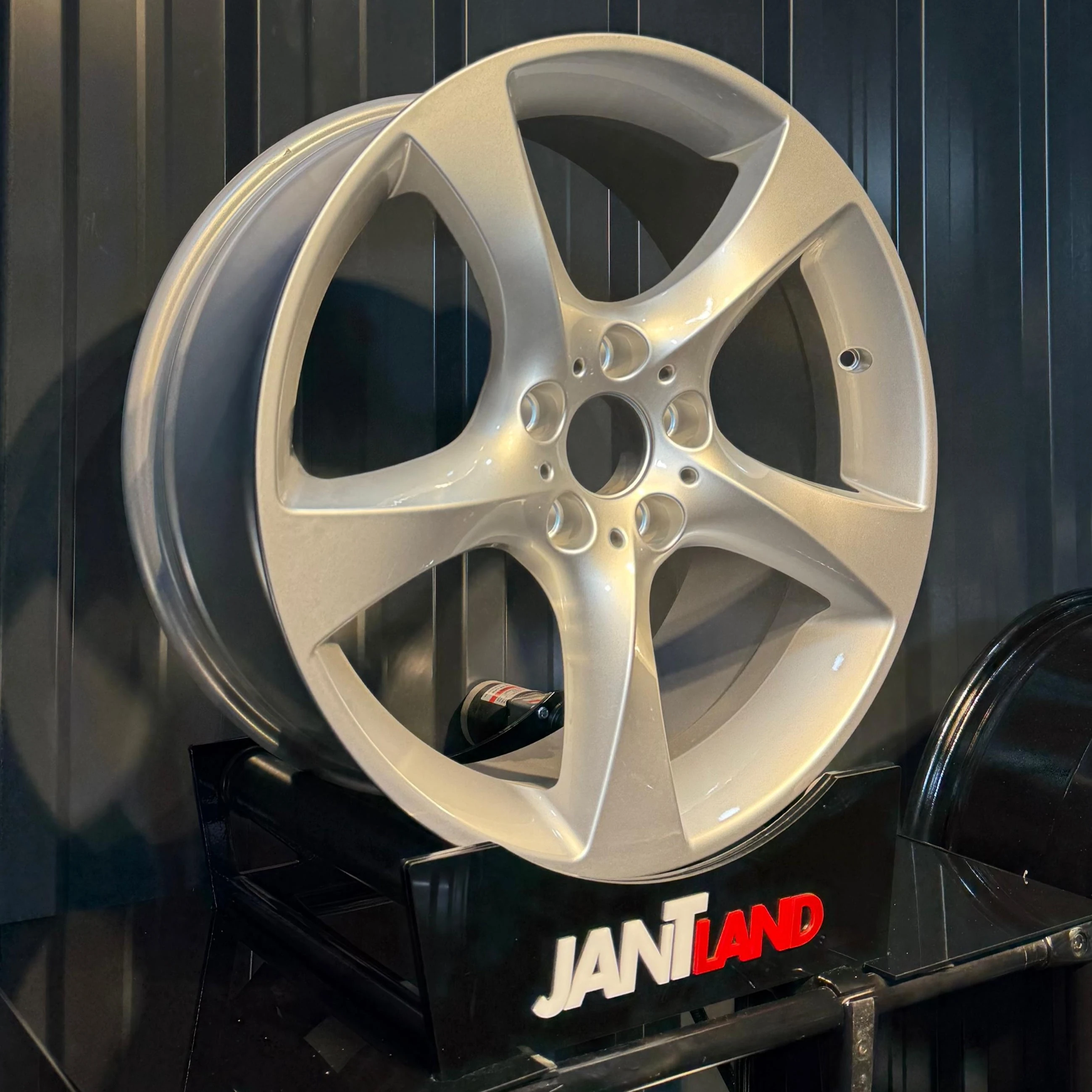 DY509 8,0x19" 9,0x19" 5x120 ET34 ET37 Silver Jant(4 adet)