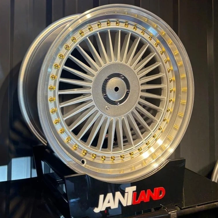 R1W-183006-2 18/5*112-120 18*9 ET25 72.6 SILVER LIP POLISH GOLD RIVET (4ADET)