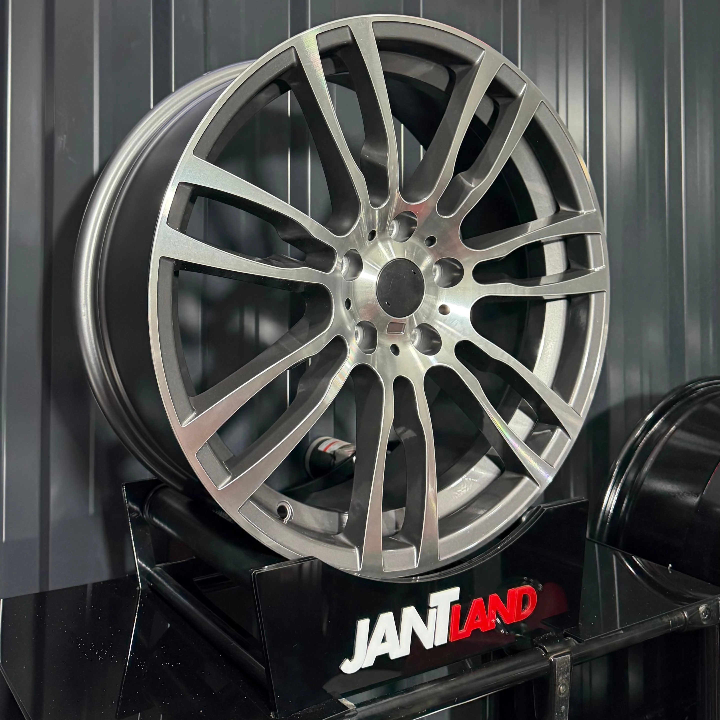 DY379 8,0x19" 9,0x19" 5x120 ET35 ET45 72,6 Gunmetal Diamond Jant(4 adet)