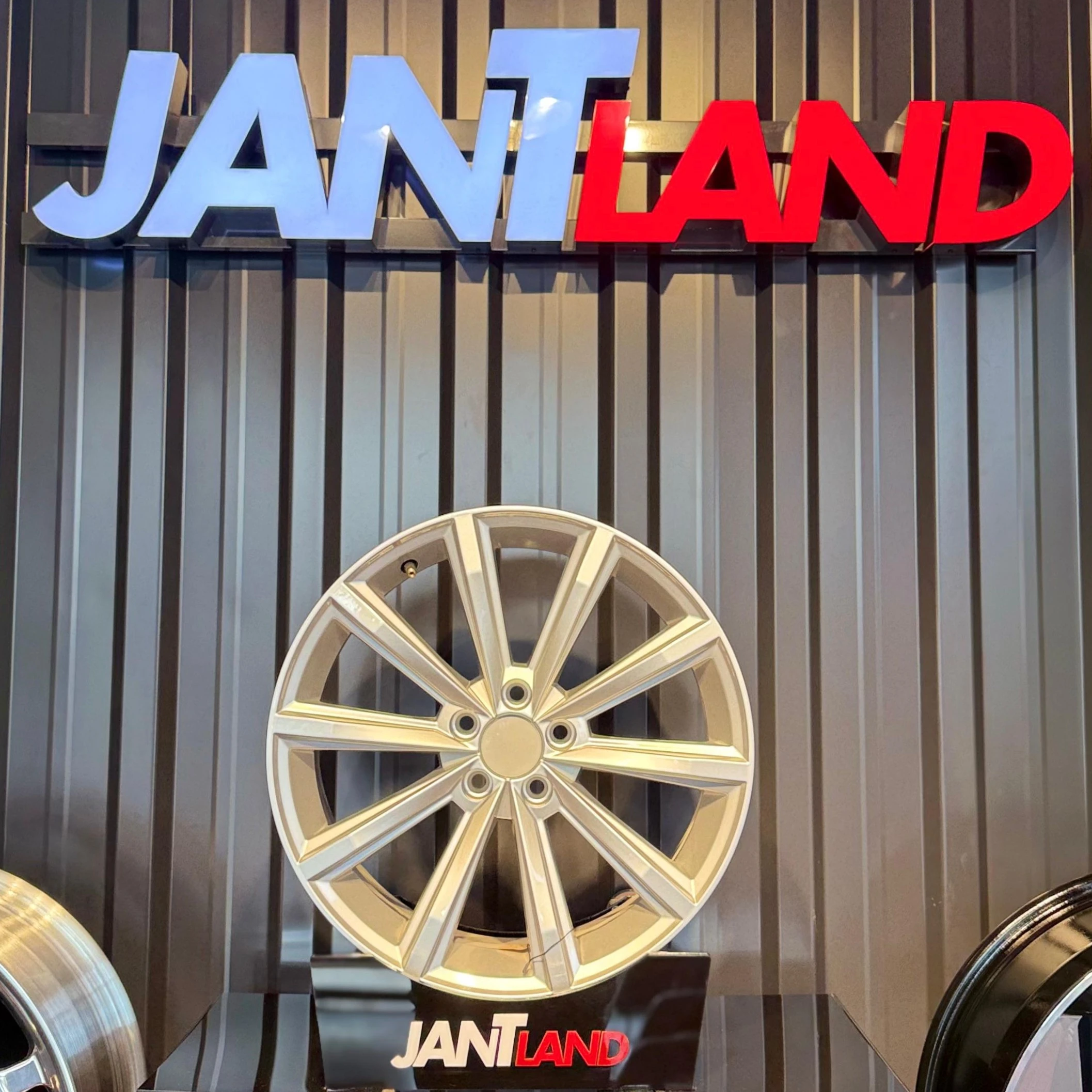 DY1557 7,5x17" 5x100 ET35 57,1 Silver Jant(4 adet)