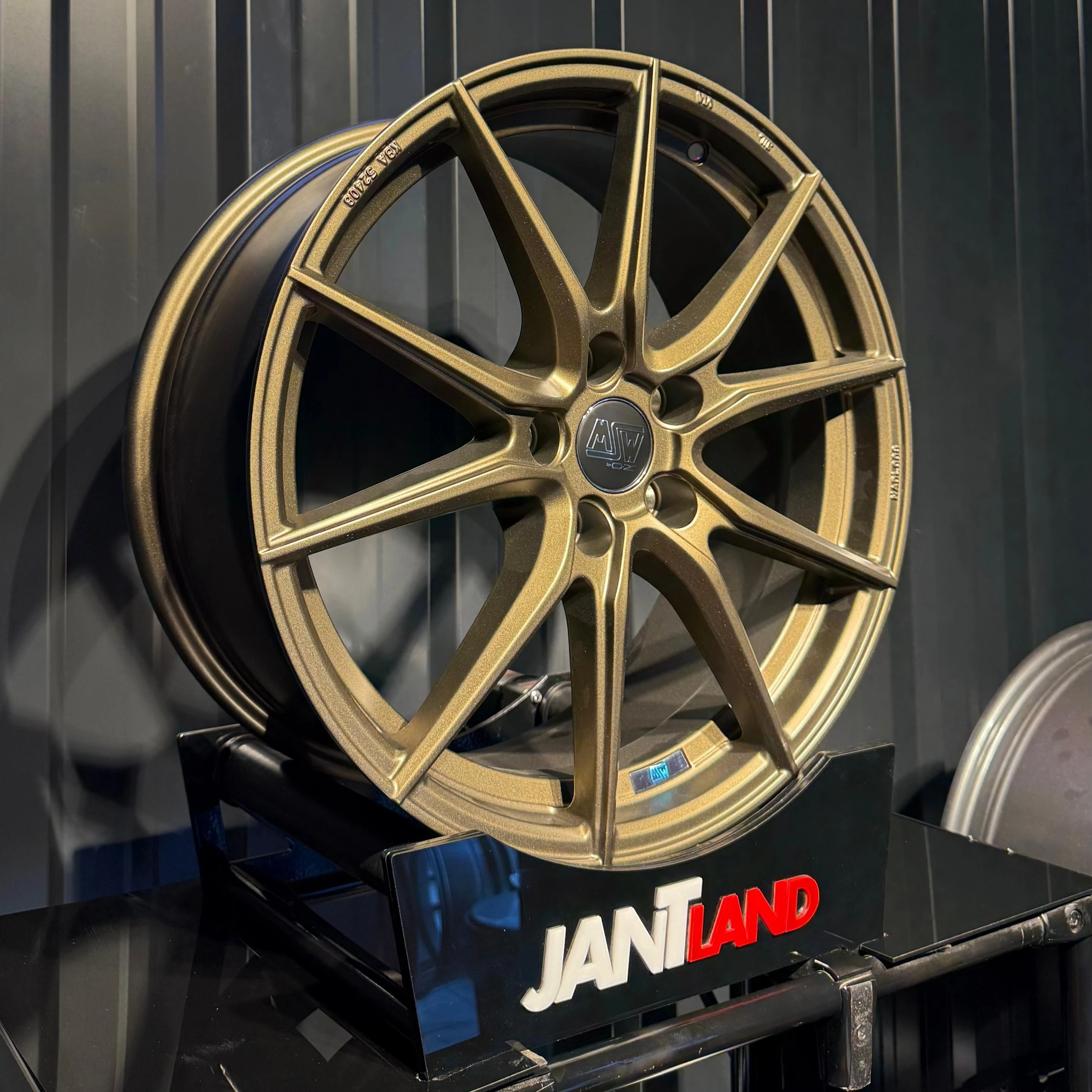 MSW-P1-3 8X18 5X114.3 MSW-P1 ET45 RALLY BRONZE (4adet)