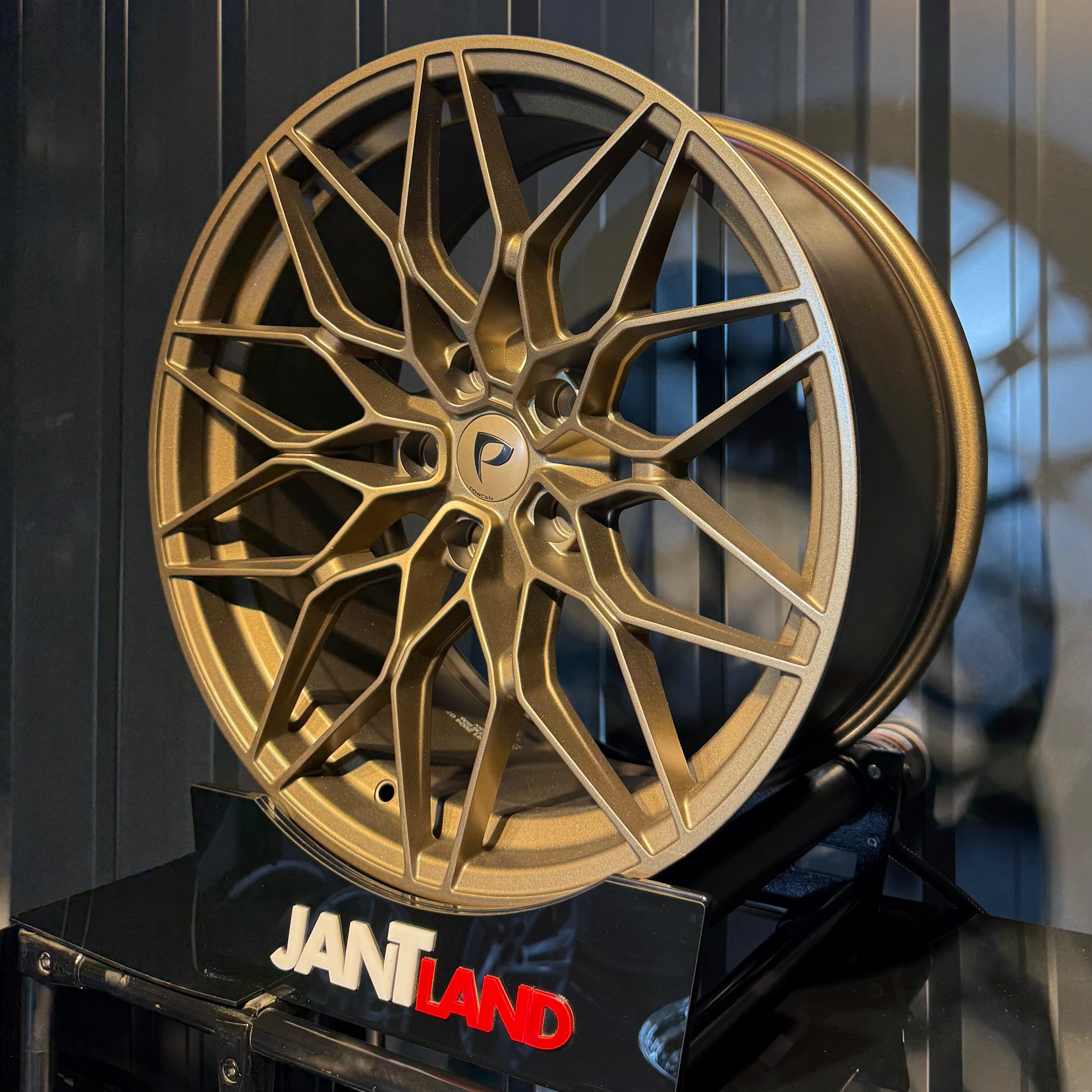 BK1091 8,0x19" 9,0x19" 5x112 ET25-ET35 Frozen Gold Bronze  Jant(4 adet)