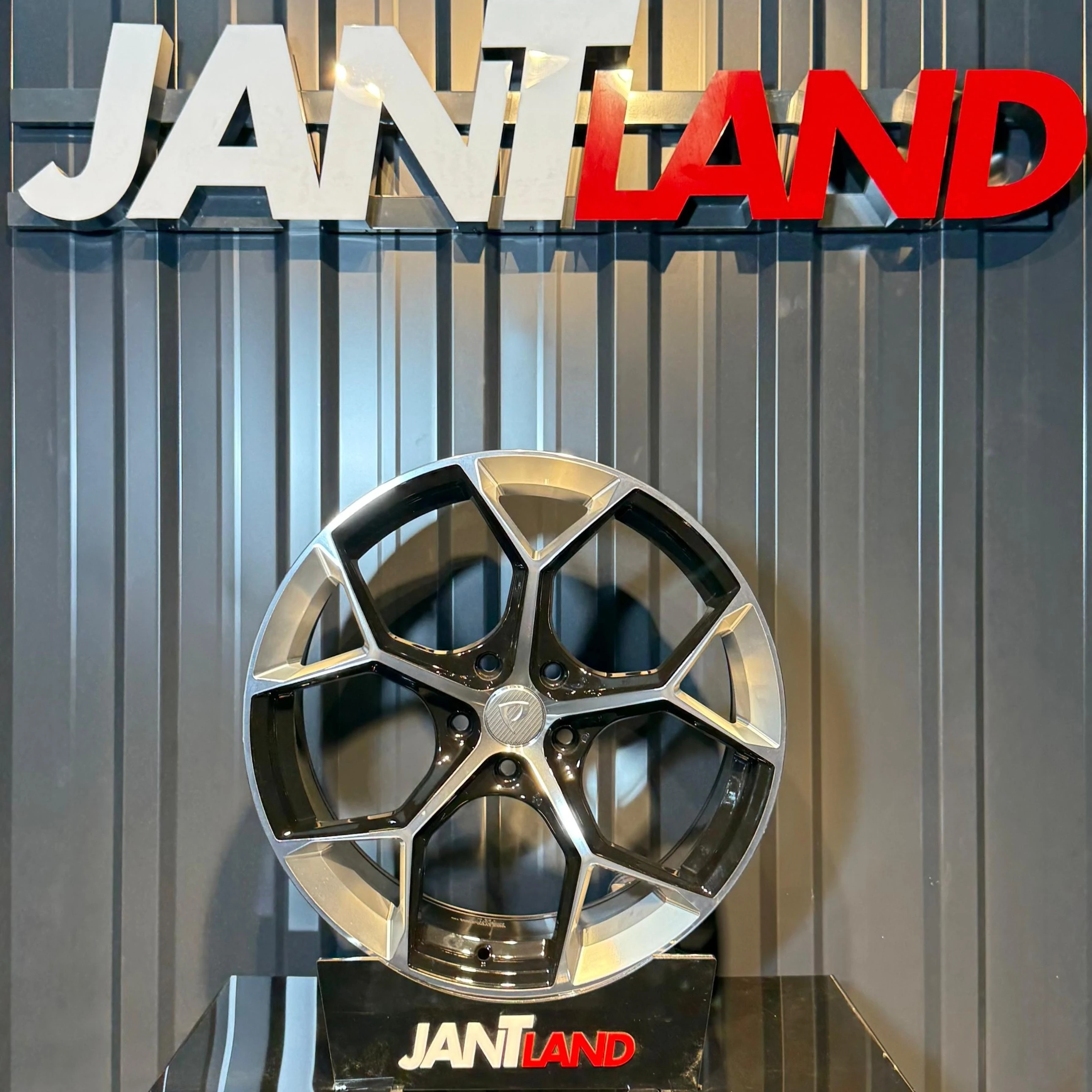 BKY1090 9x20" 5x112 ET33 66,45 Black Milling Jant(4 adet)