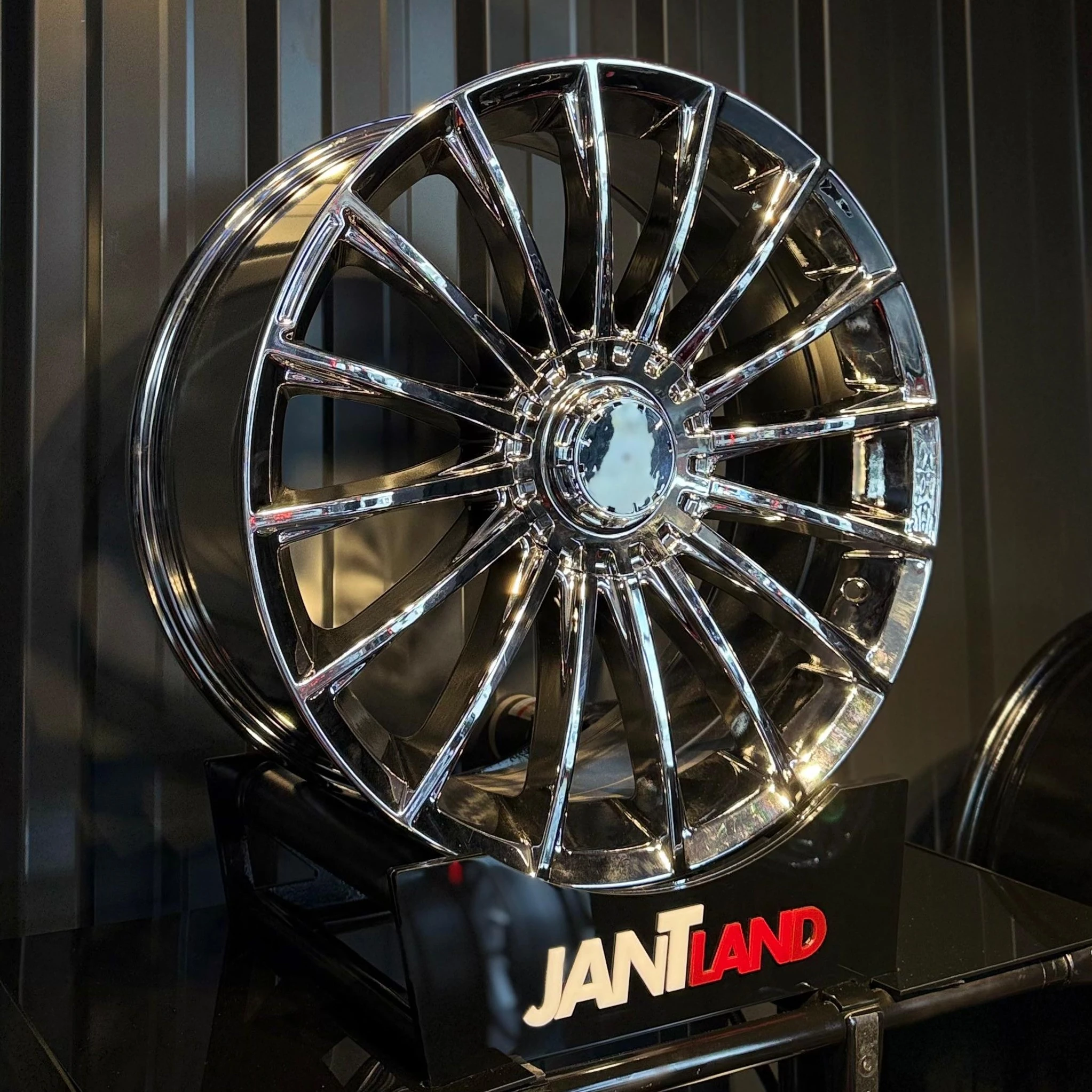 R1W-1499 8,5x19" 9,5x19" 5x112 ET35 Chrome Jant(4 adet)