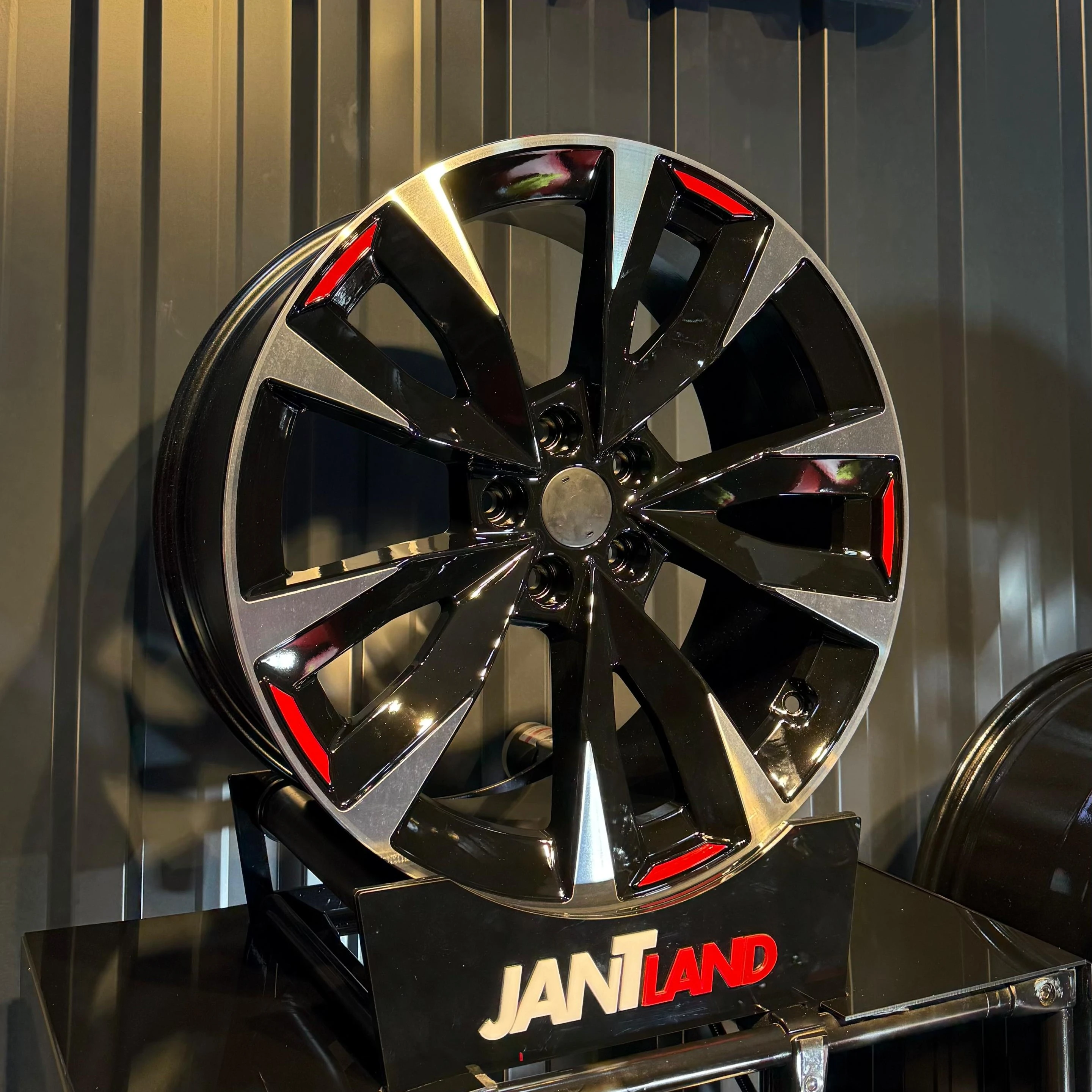 TRUVA 1192 8.5X19 5X112 ET35 66,45 BF/RED (4ADET)