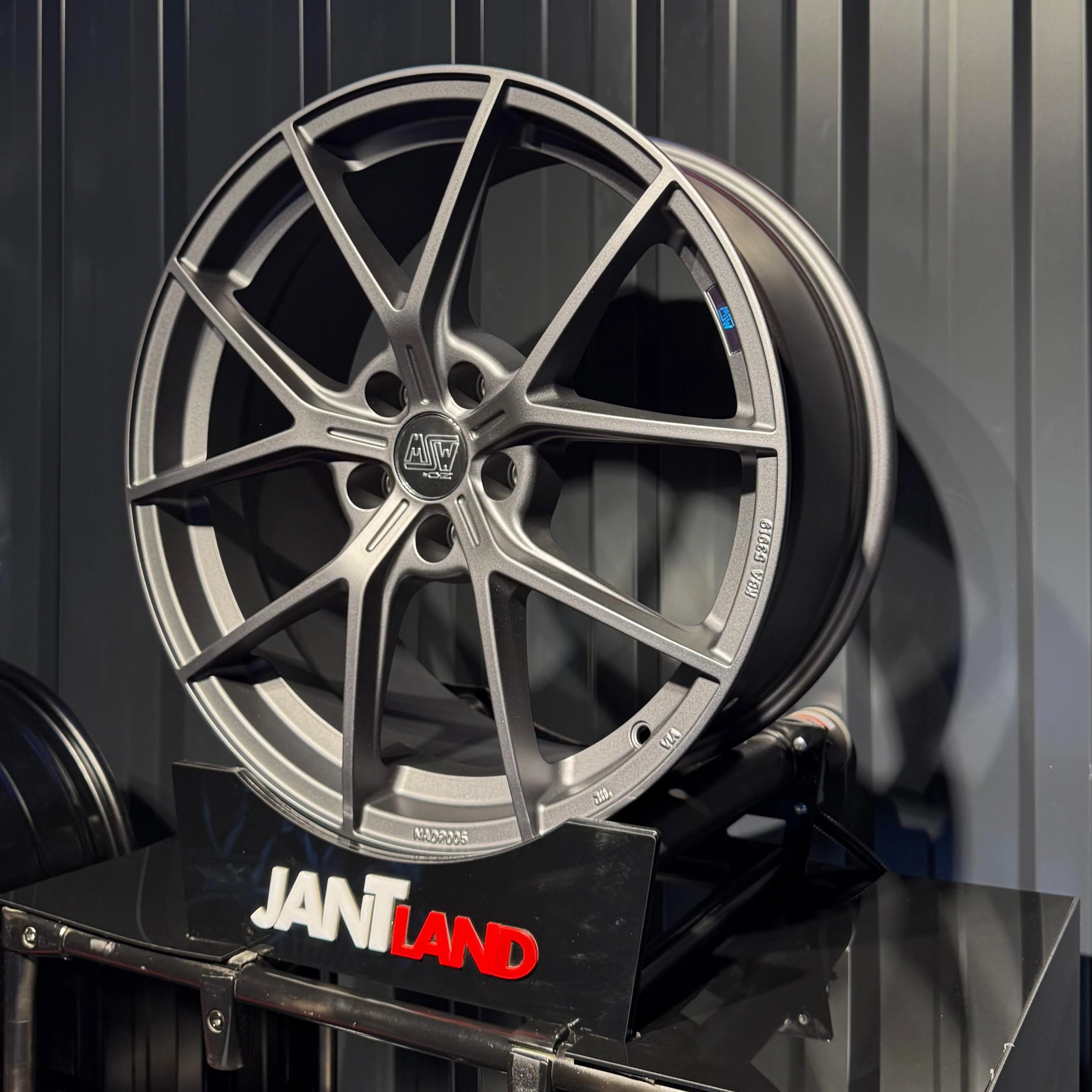 MSW-P1-5 8.5X19 5X112 MSW-P1 ET44 MATT GRAPHITE (4adet)