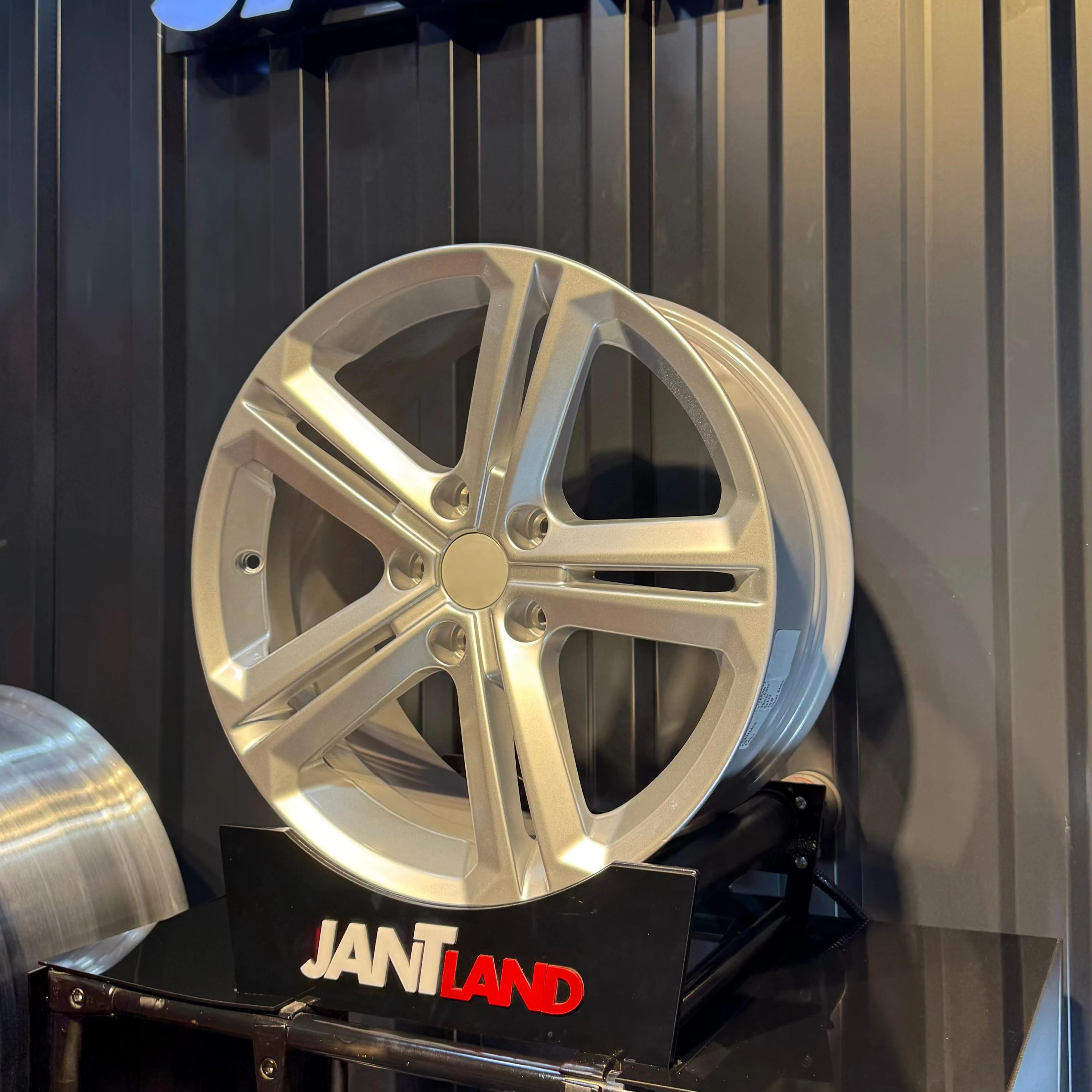 SONİC 1009/1 7.0X16 5X114.3 ET35 66.1 SİLVER (4ADET)