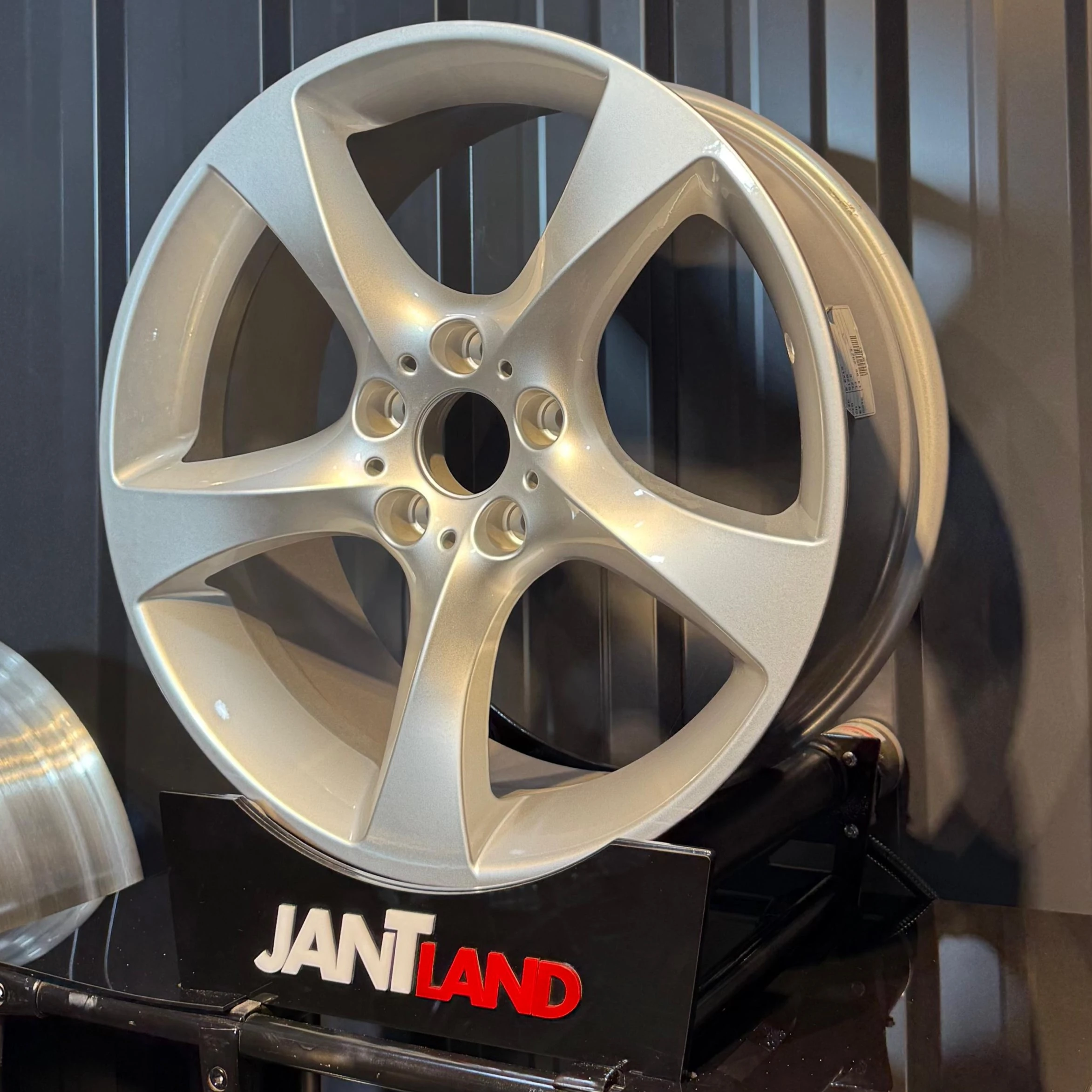 DY509 8,0x19" 9,0x19" 5x120 ET34 ET37 Silver Jant(4 adet)