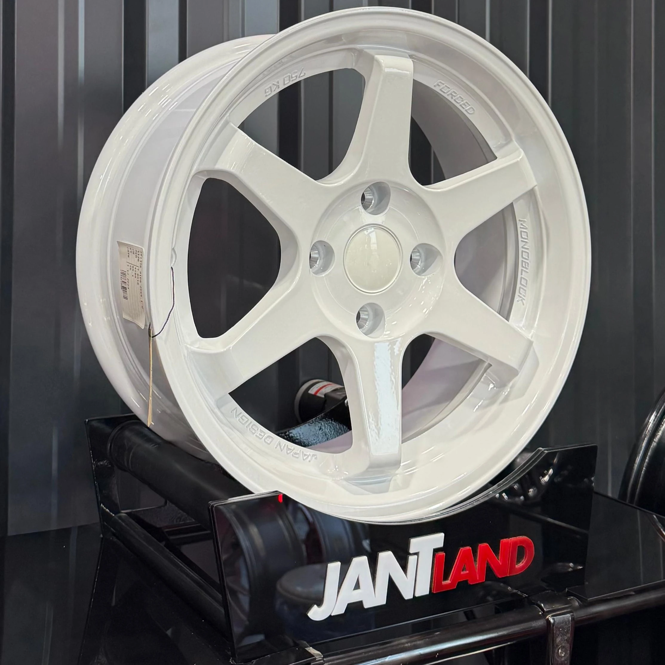 DY1376 DY1376 7,0X16 4X100 ET25 65,1 W (4adet)