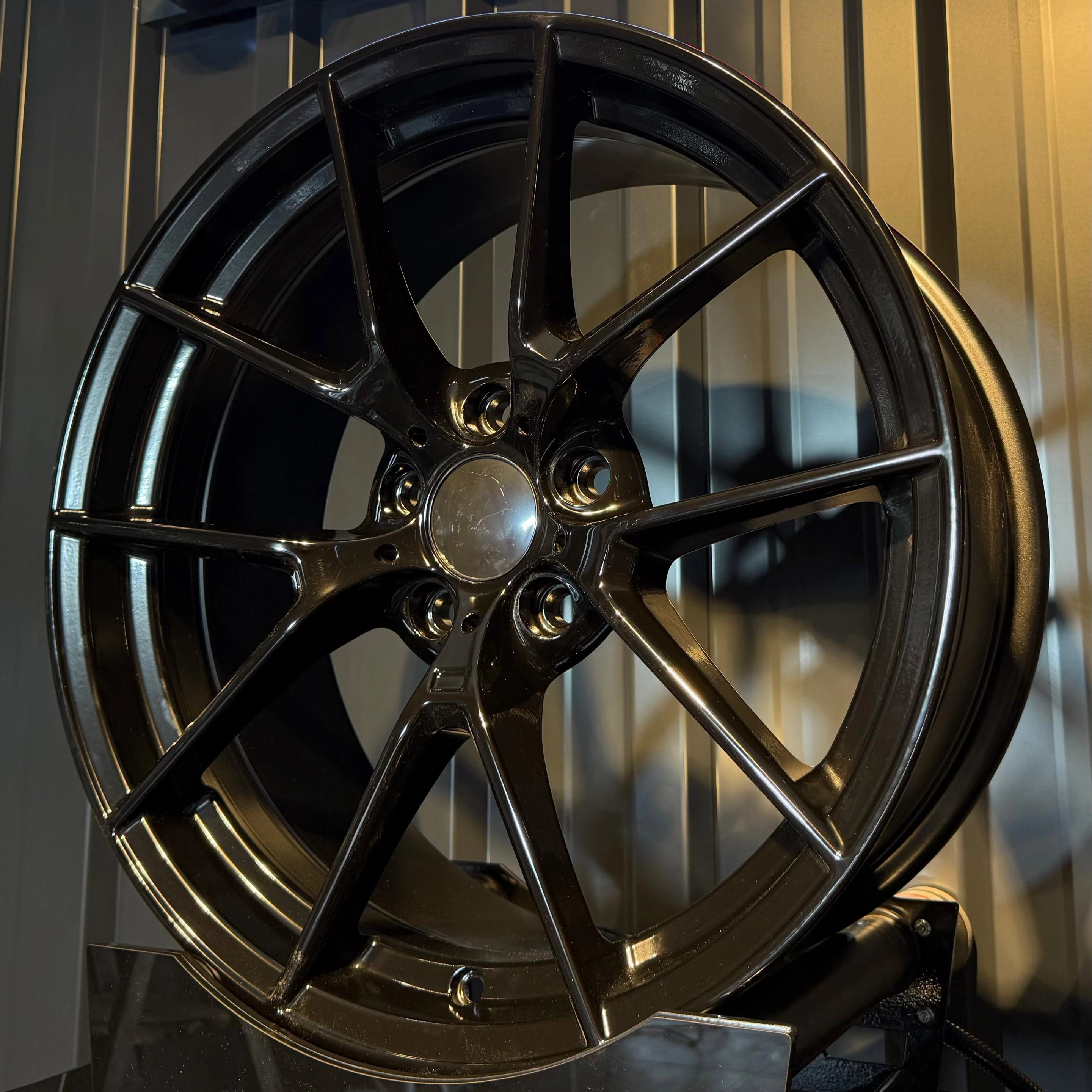 19/5*120 19*9,5 ET40 72,6 MGM