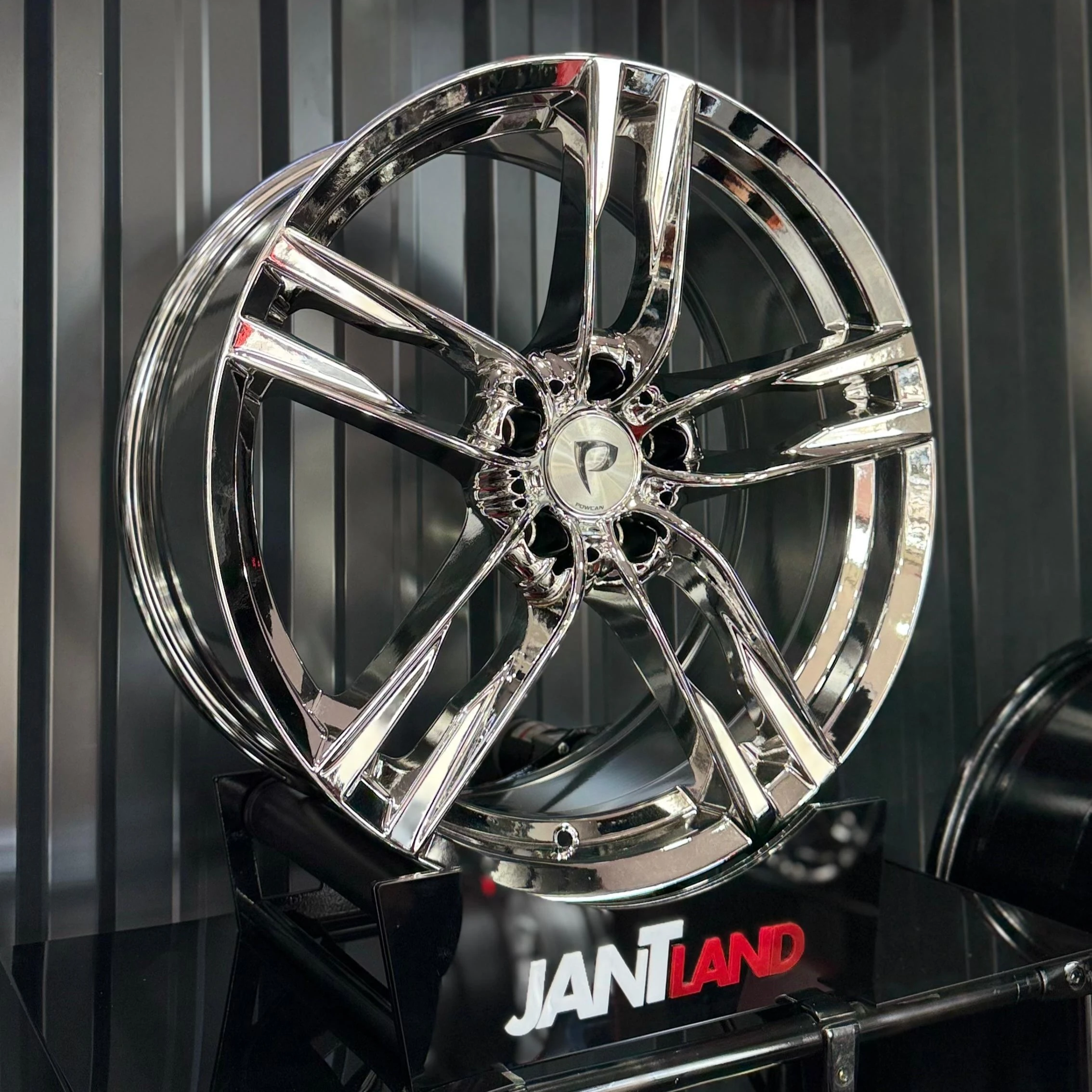 BK-1119 9,5X20 BK-1119 5X120 ET30 72,56 VACOOM CHROME XL