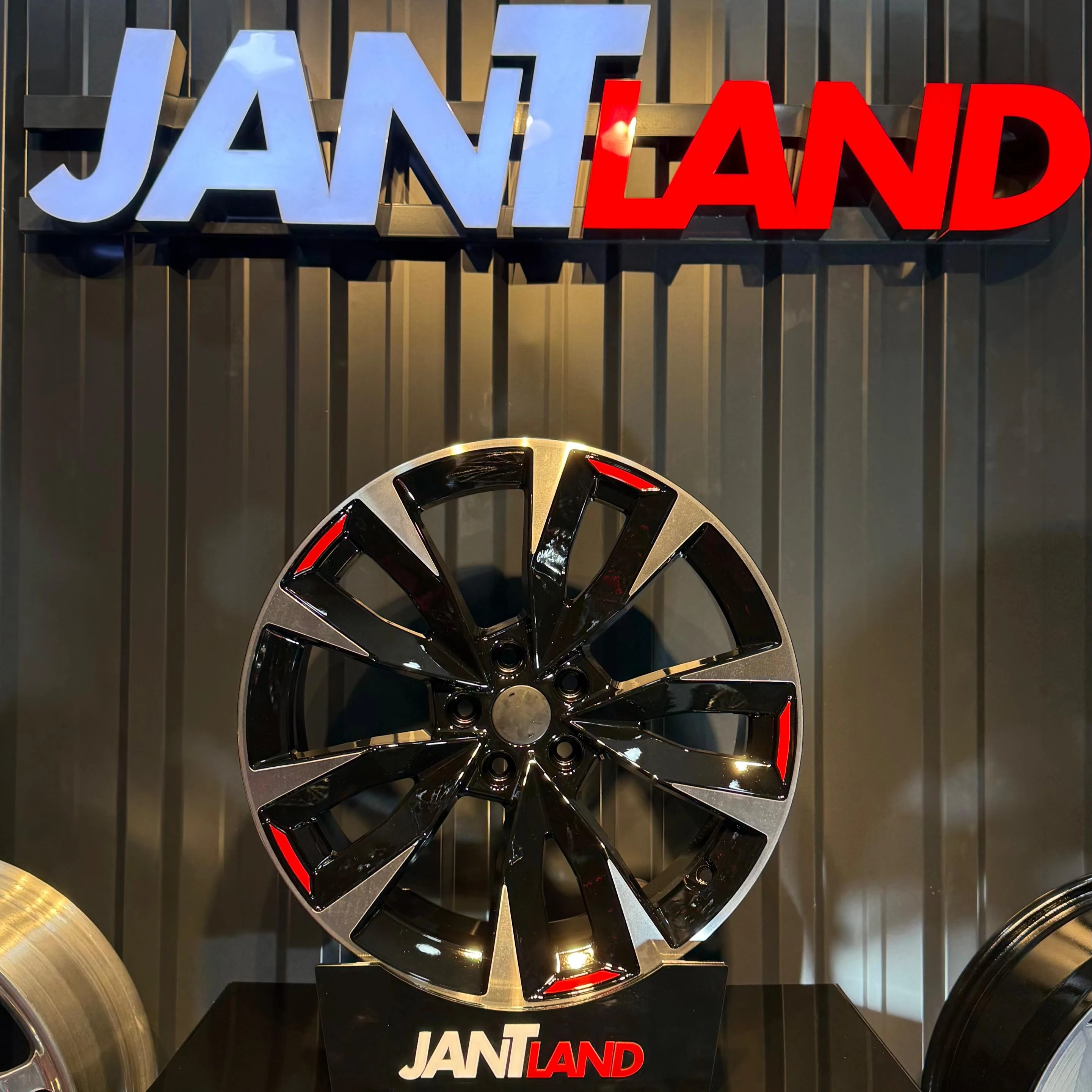 TRUVA 1192 8.5X19 5X112 ET35 66,45 BF/RED (4ADET)