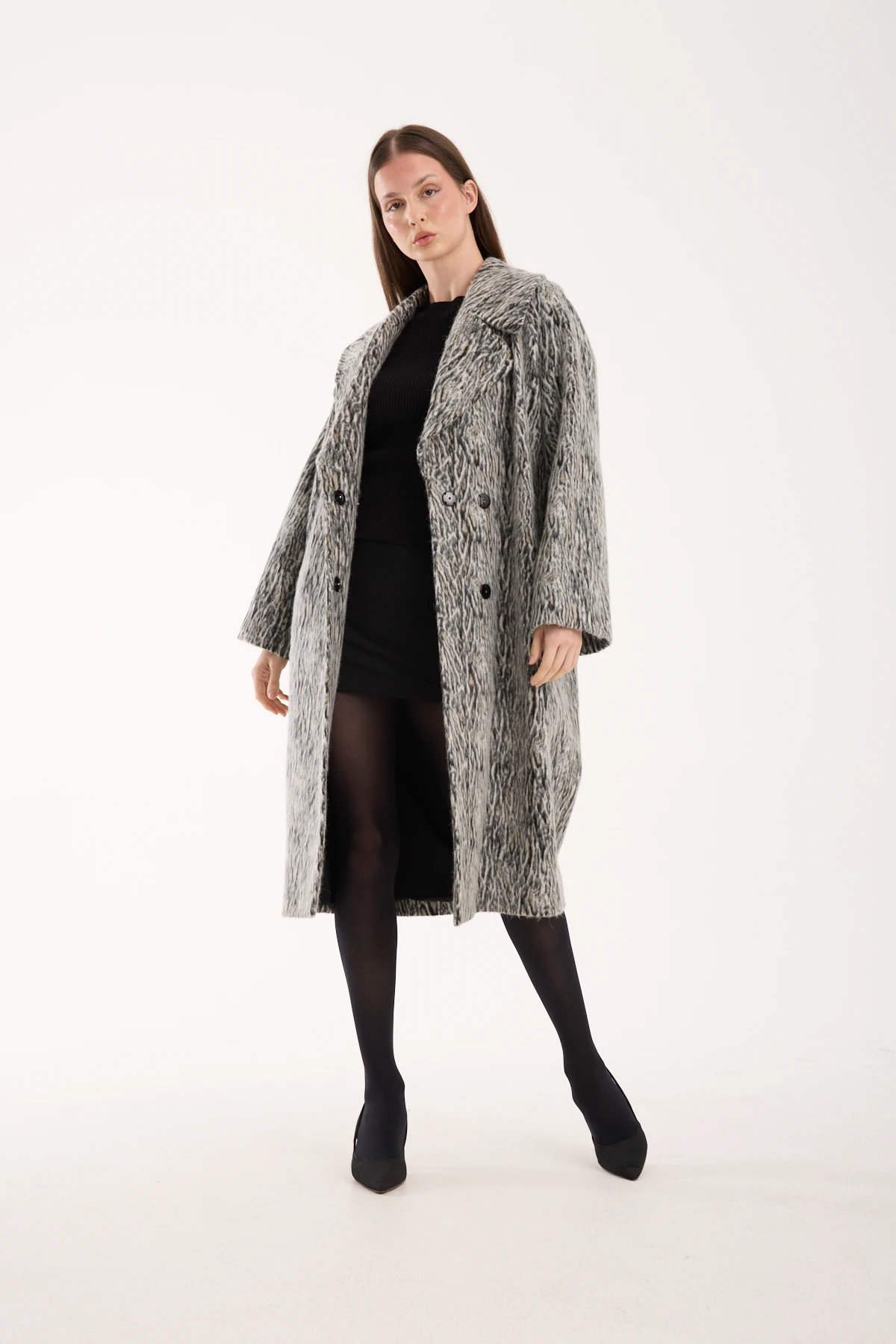 GRİ YÜN LEOPAR DESENLİ MANTO