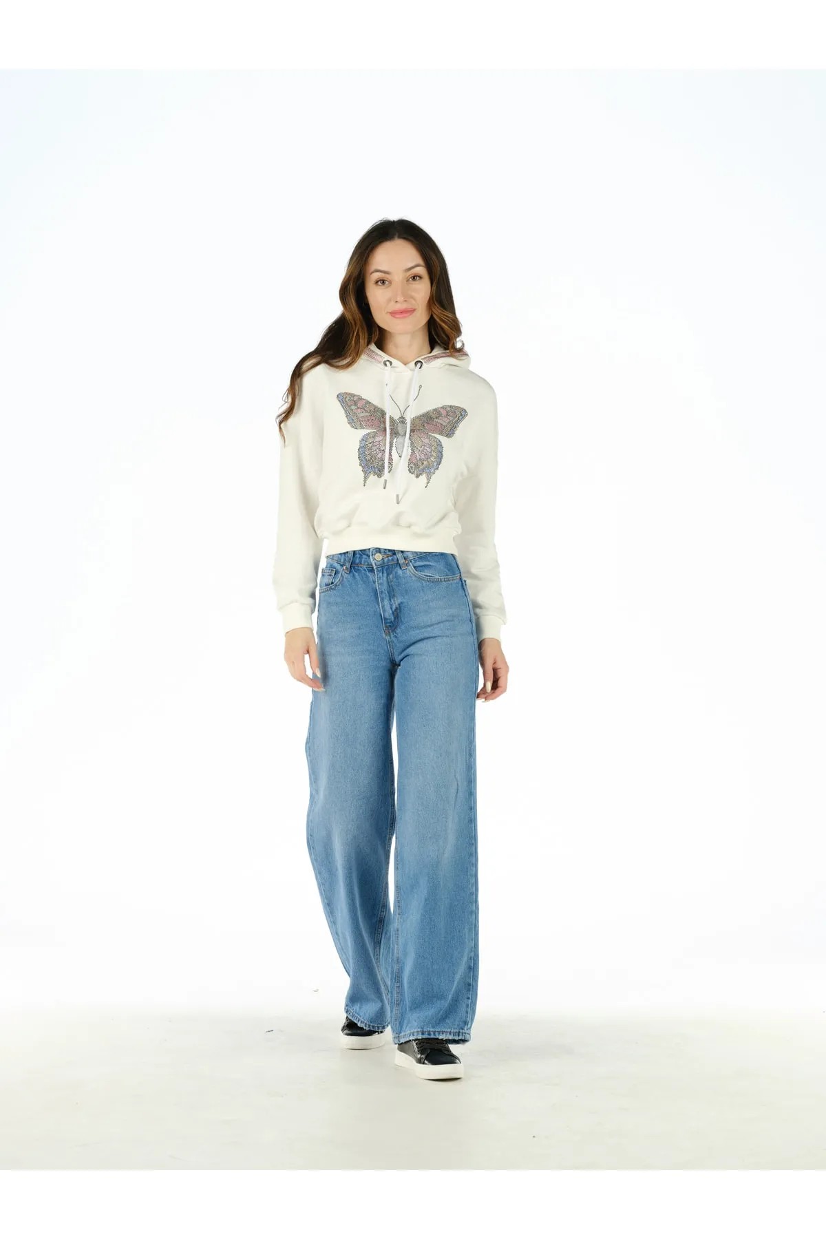 CRYSTAL STONE EMBROIDERED BUTTERFLY PATTERNED WHITE SWEATSHIRT HOODED