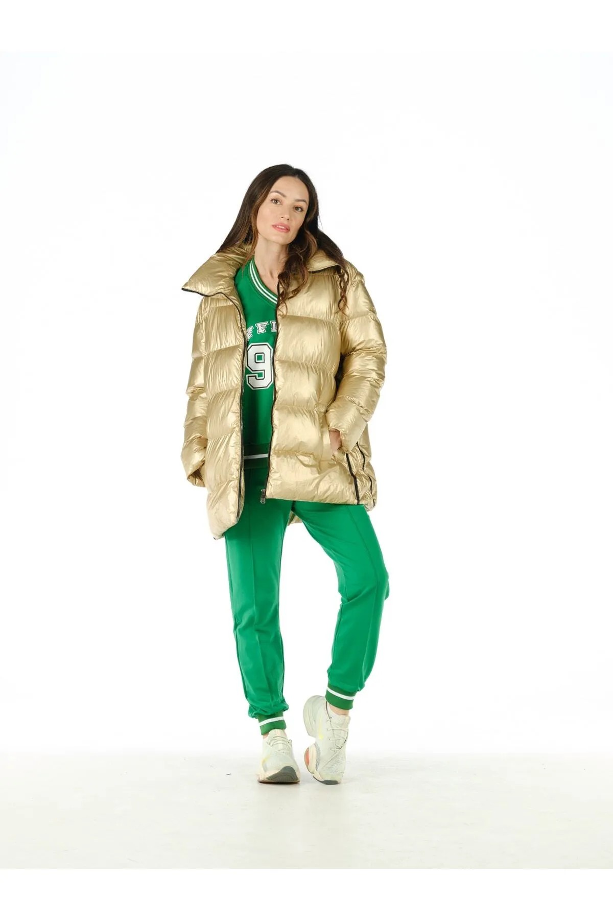 GOLD DİZ ÜSTÜ PUFFER MONT