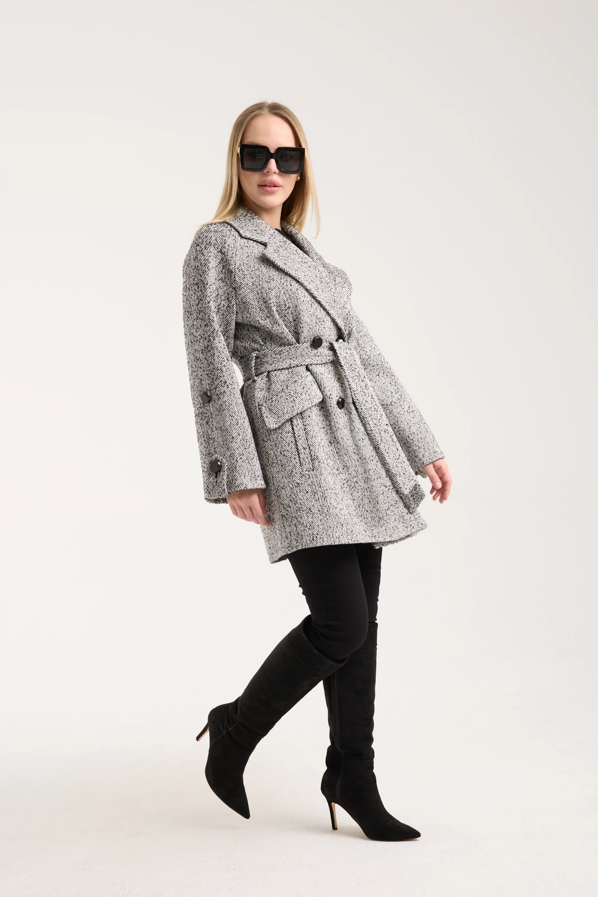 SİYAH RENK BALIK SIRTI YÜN KABAN