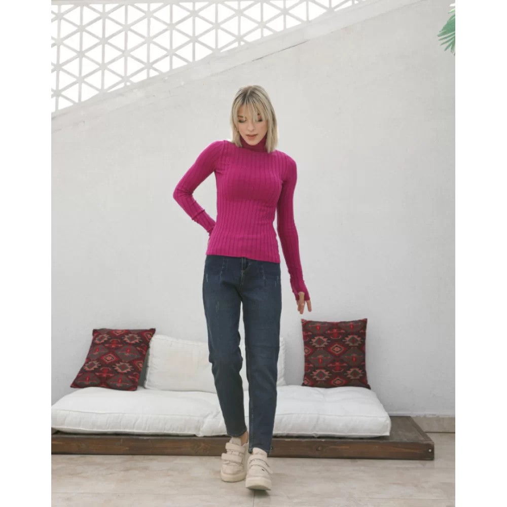 FINGER-CLOSED Fuchsia COLOR TURTROOP KNITWEAR