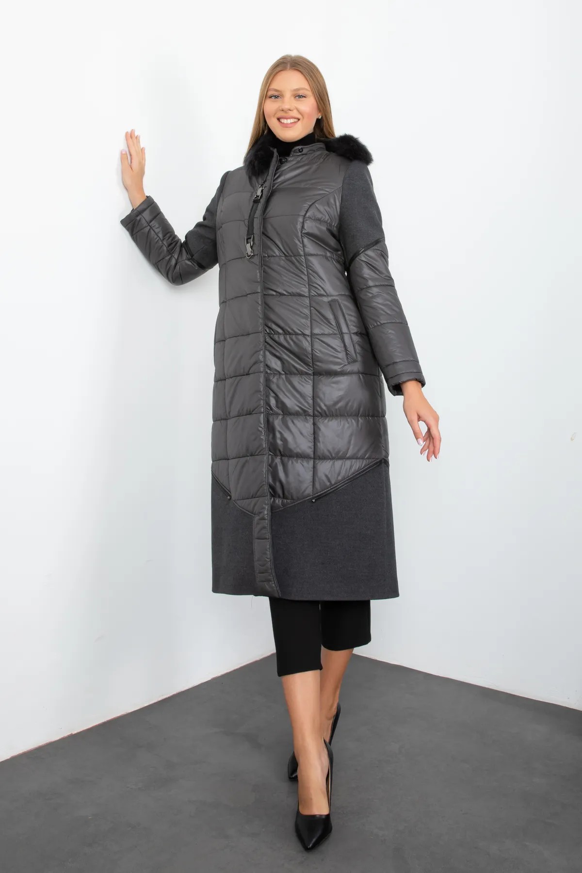 ANTHRACITE FLUFFY AND STAMP FUR COLLAR LONG COAT WITH HIDDEN BUTTONS