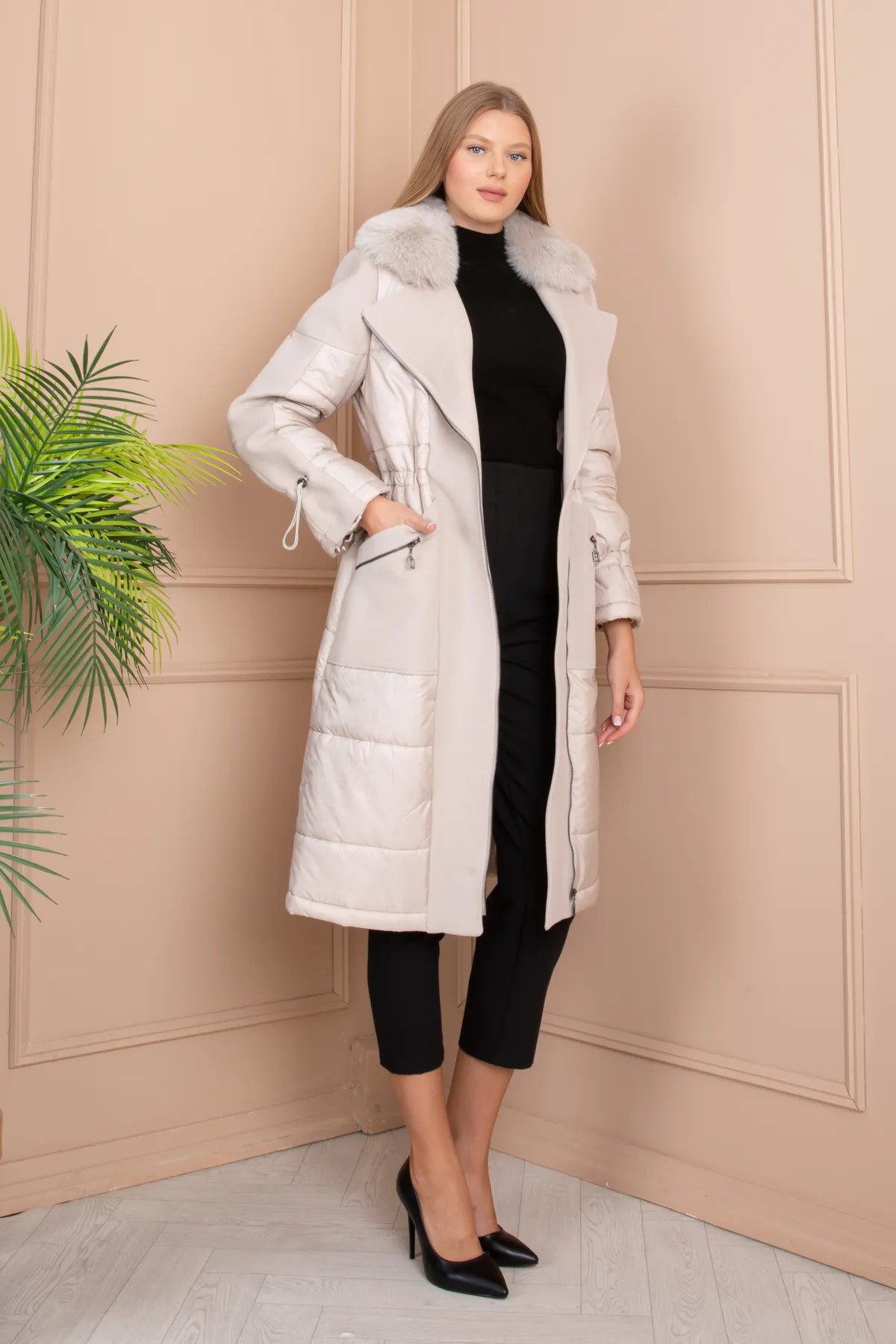 CREAM FLUFFY AND CACHET FUR COLLAR ZIPPERED LONG COAT WITH ELASTIC WAIST AND SLEEVES