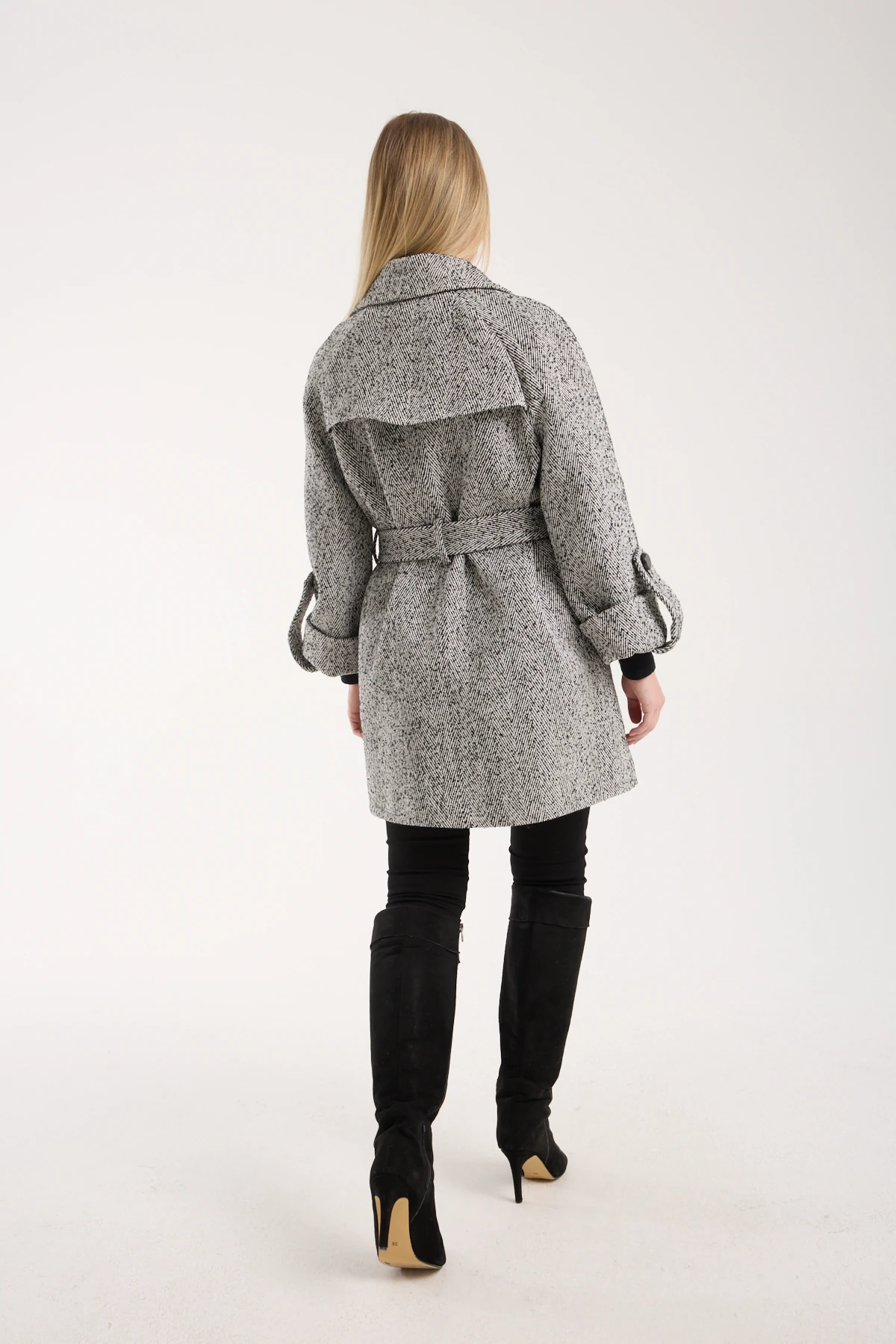 SİYAH RENK BALIK SIRTI YÜN KABAN