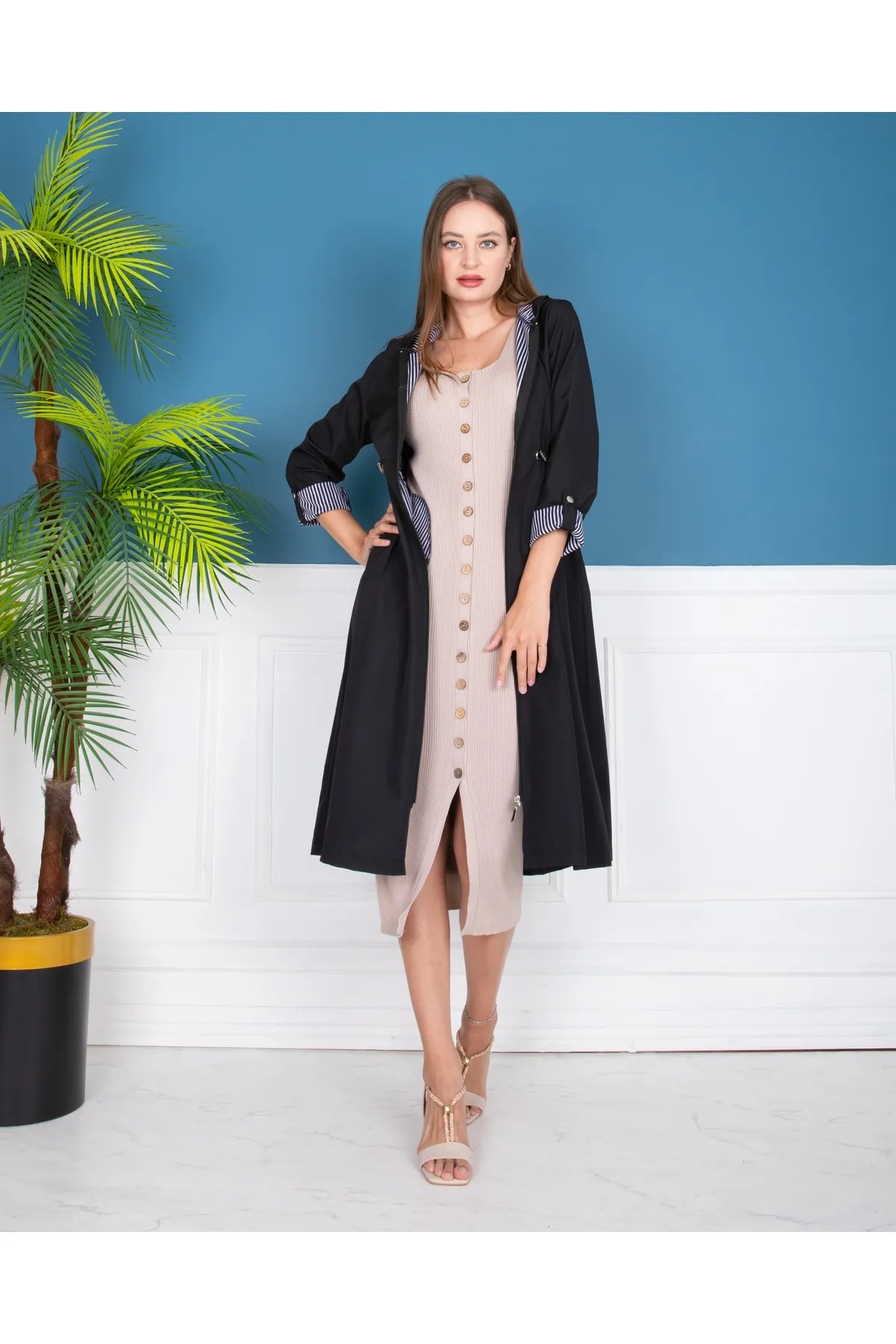 BLACK HOODED TRENCH COAT WITH ELASTIC WAIST