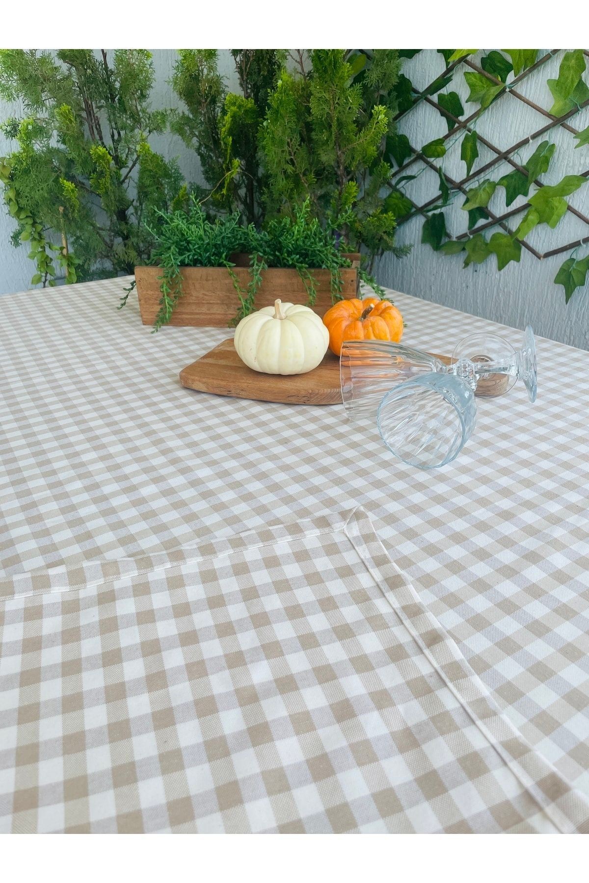 Pötikareli Bej Keten Dertsiz Masa Örtüsü