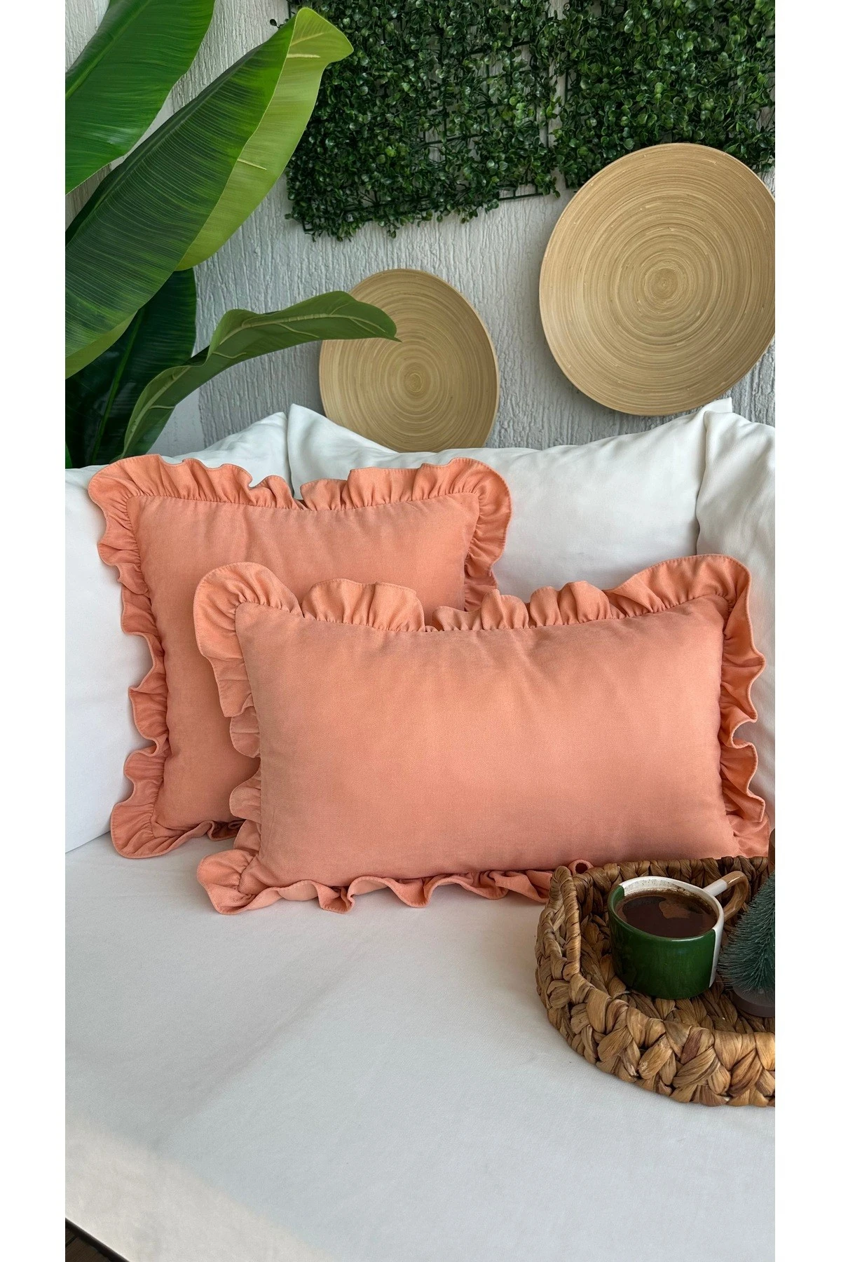 Somon Rengi Vintage Fırfırlı Kırlent Kılıfı 1 Ad