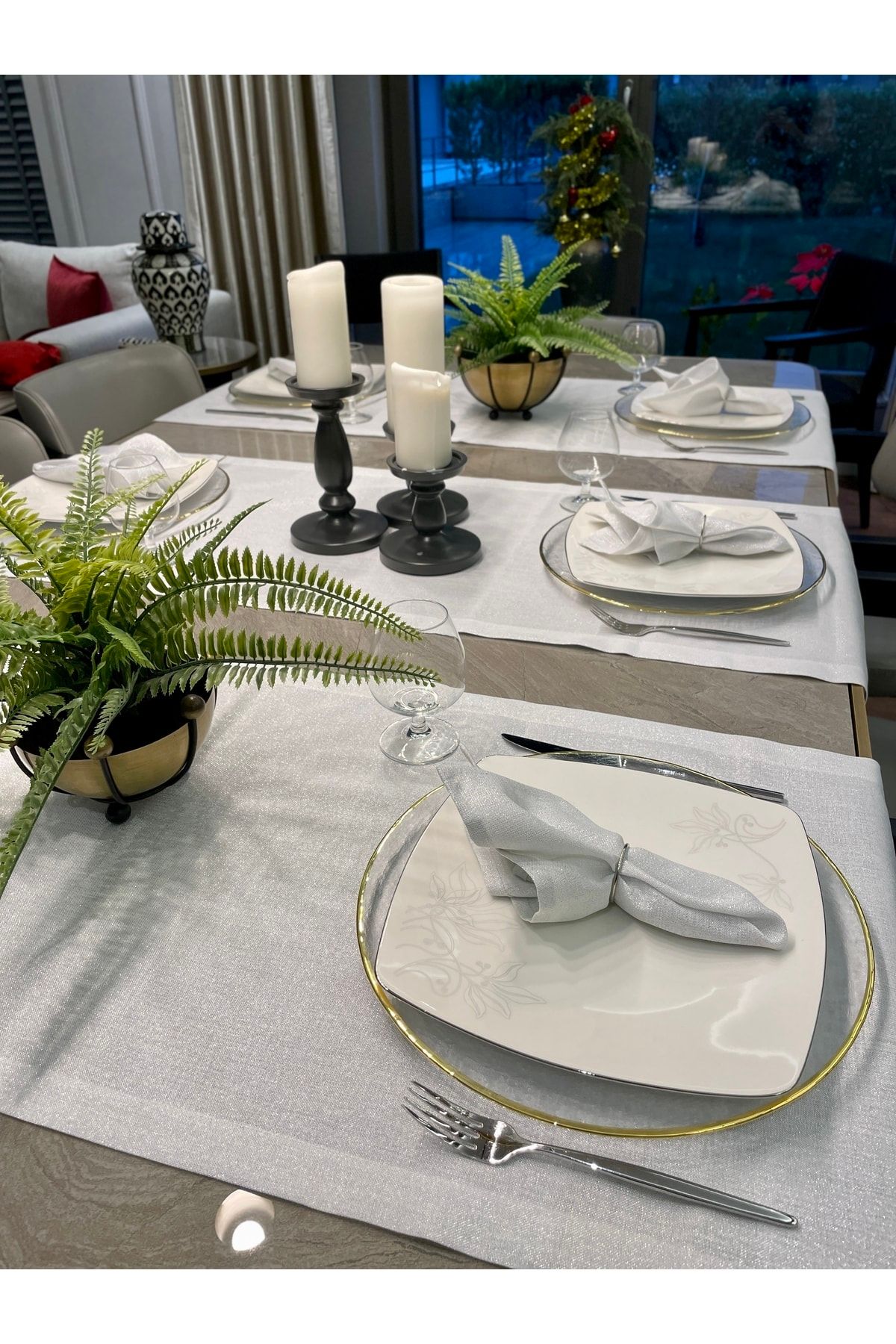 Keten Dokulu Gümüş Simli Beyaz Runner