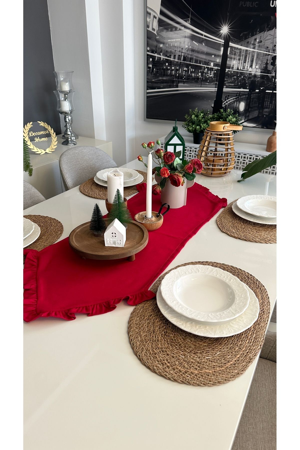 Vintage Köşe Fırfırlı Kırmızı Runner