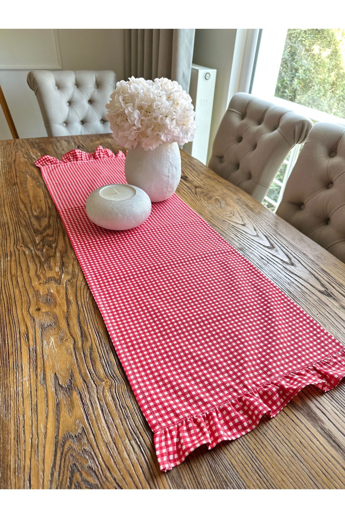 Vintage Mini Pötikareli Dertsiz Leke Tutmaz Kırmızı Fırfırlı Runner