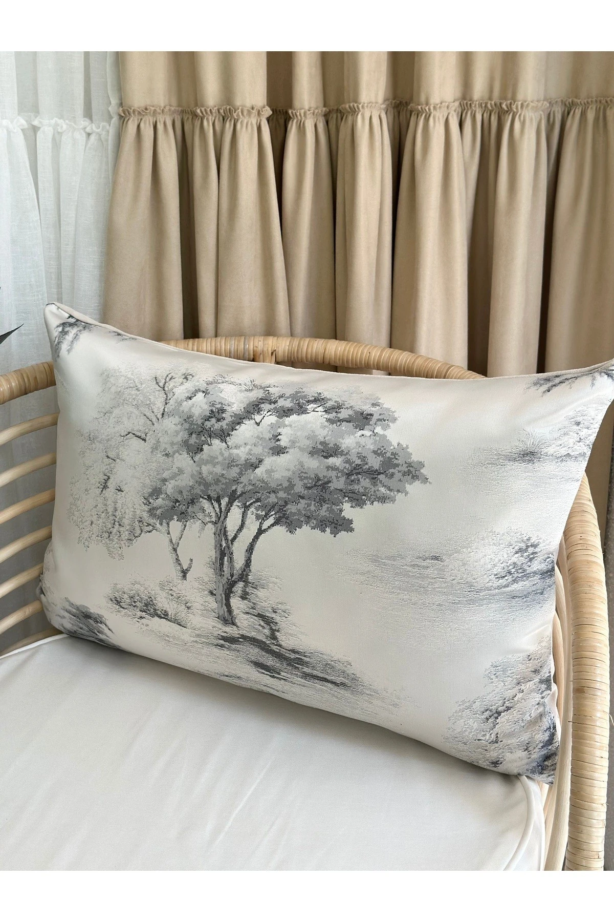 Modern Dokuma Kımaş Salon Platin Gri Ağaç Desenli Salon Kırlent Kılıfı
