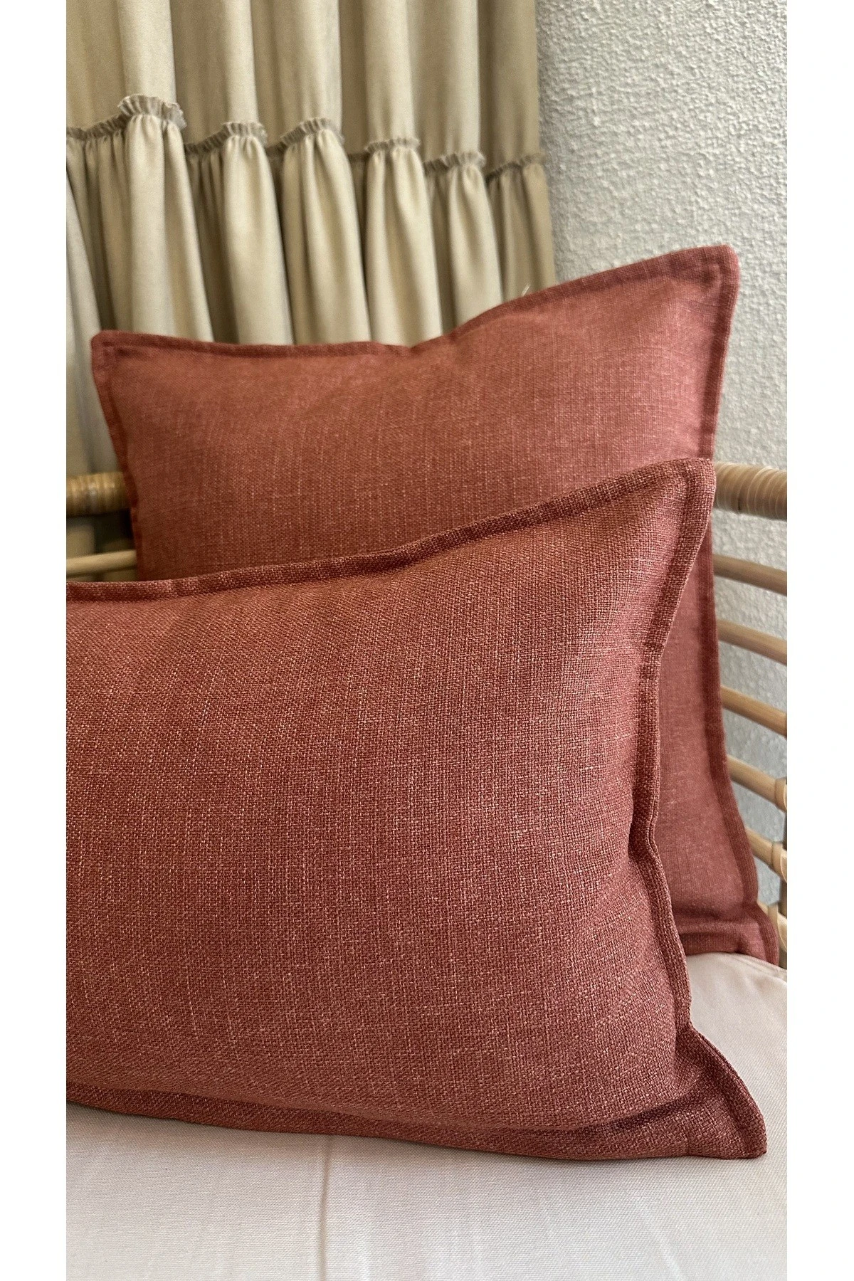 Kiremit Rengi Keten Dokulu Kırlent Kılıfı 1 ad