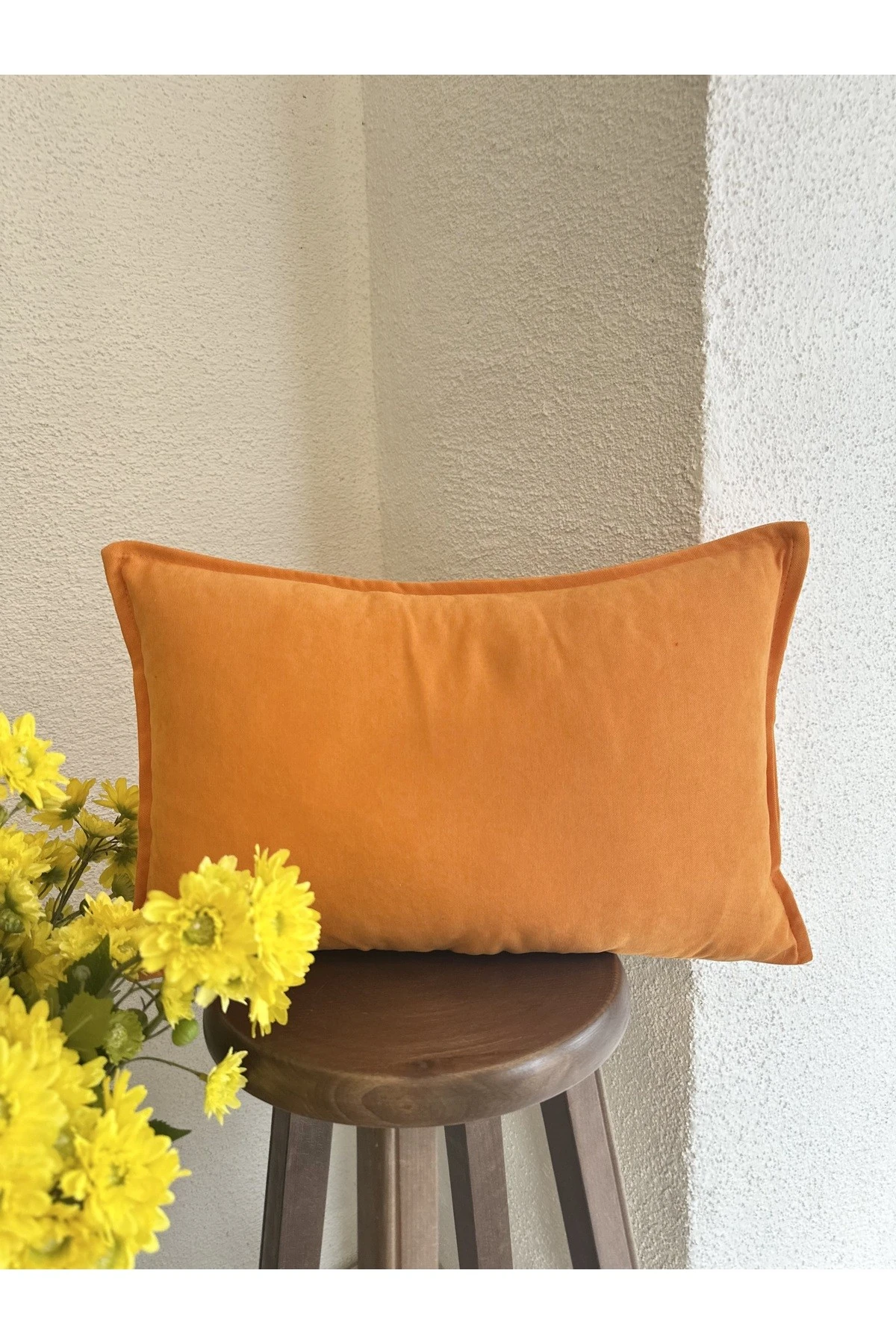 Kadife Dokulu Turuncu Kırlent Kılıfı