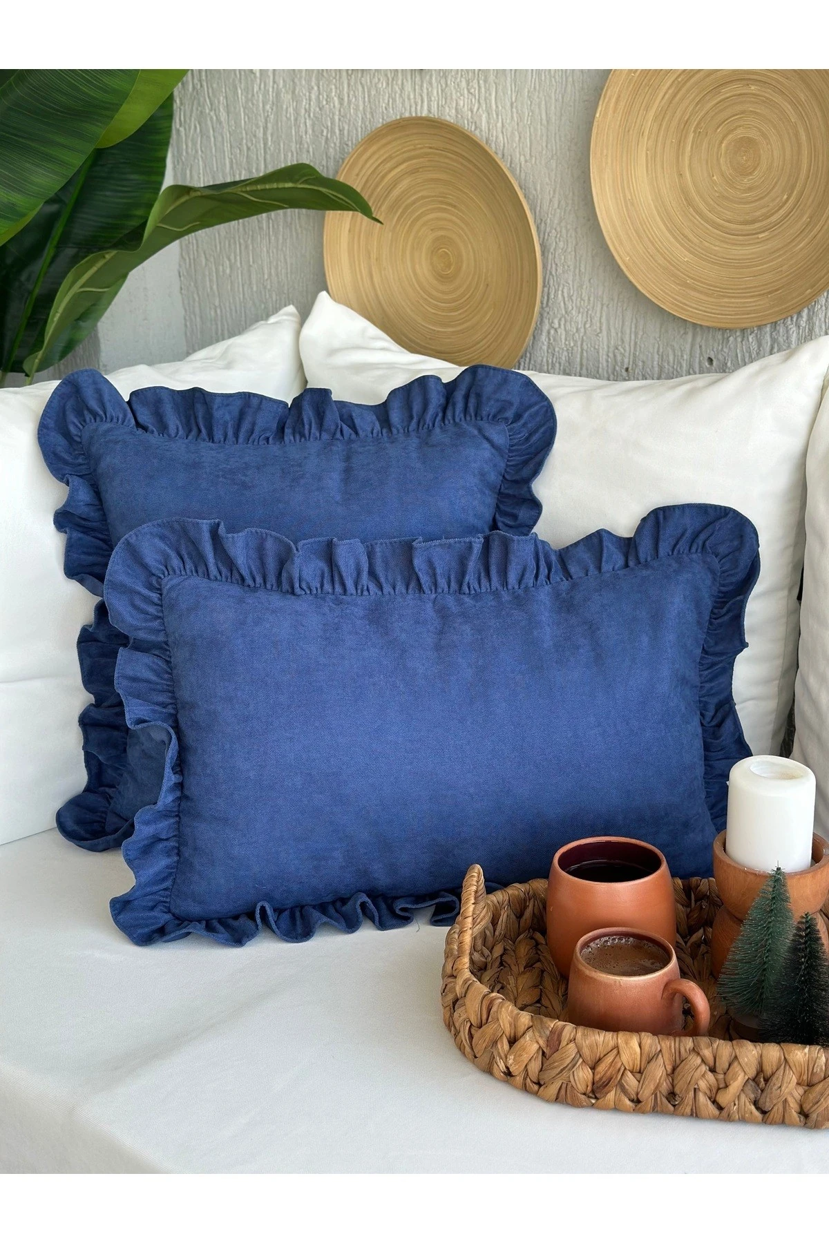 Kadife Dokulu Vıntage Fırfırlı Gece Mavisi Kırlent Kılıfı 1 Ad