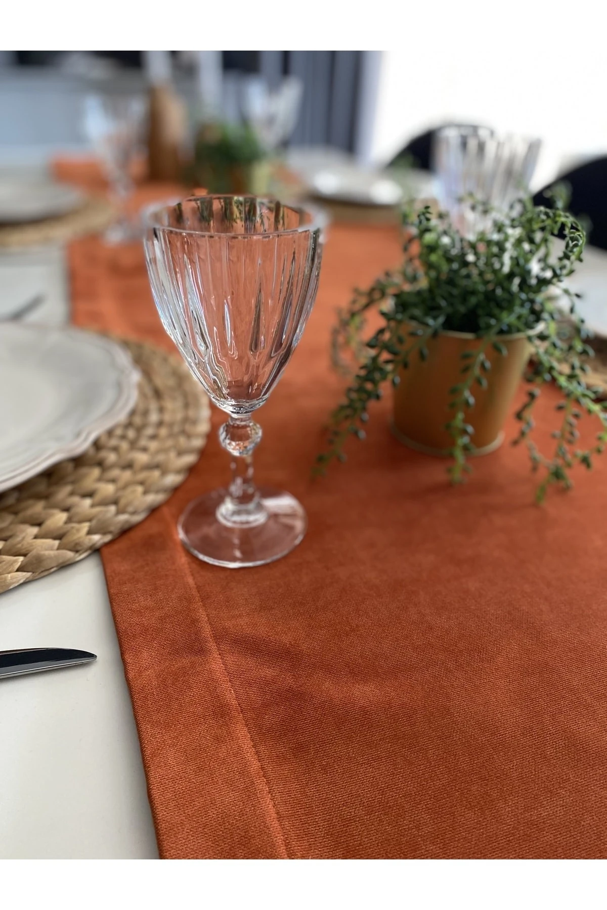 Kadife Dokulu Kiremit Tarçın Uzun Runner