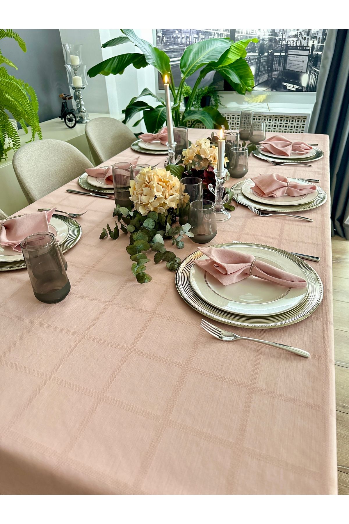 Keten Dokulu Dertsiz Kare Desenli Pudra Pembe Masa Örtüsü