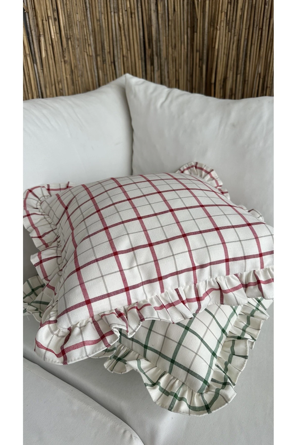 Keten Fırfırlı Ekru Yeşil Çizgili Kırlent Kılıfı 1. Kalite 1 adet