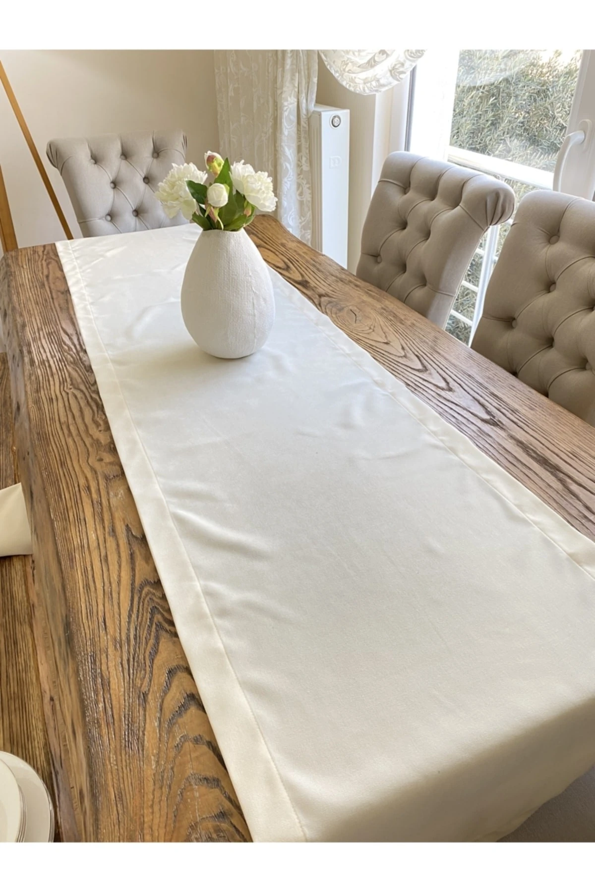 Kadife Dokulu Dertsiz Ekru Runner