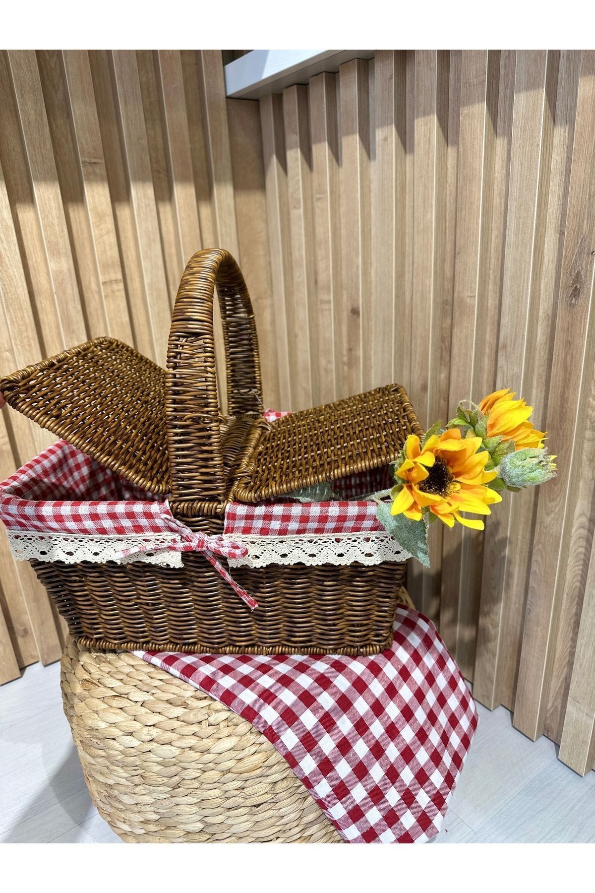 Hasır Kapaklı Piknik Sepeti