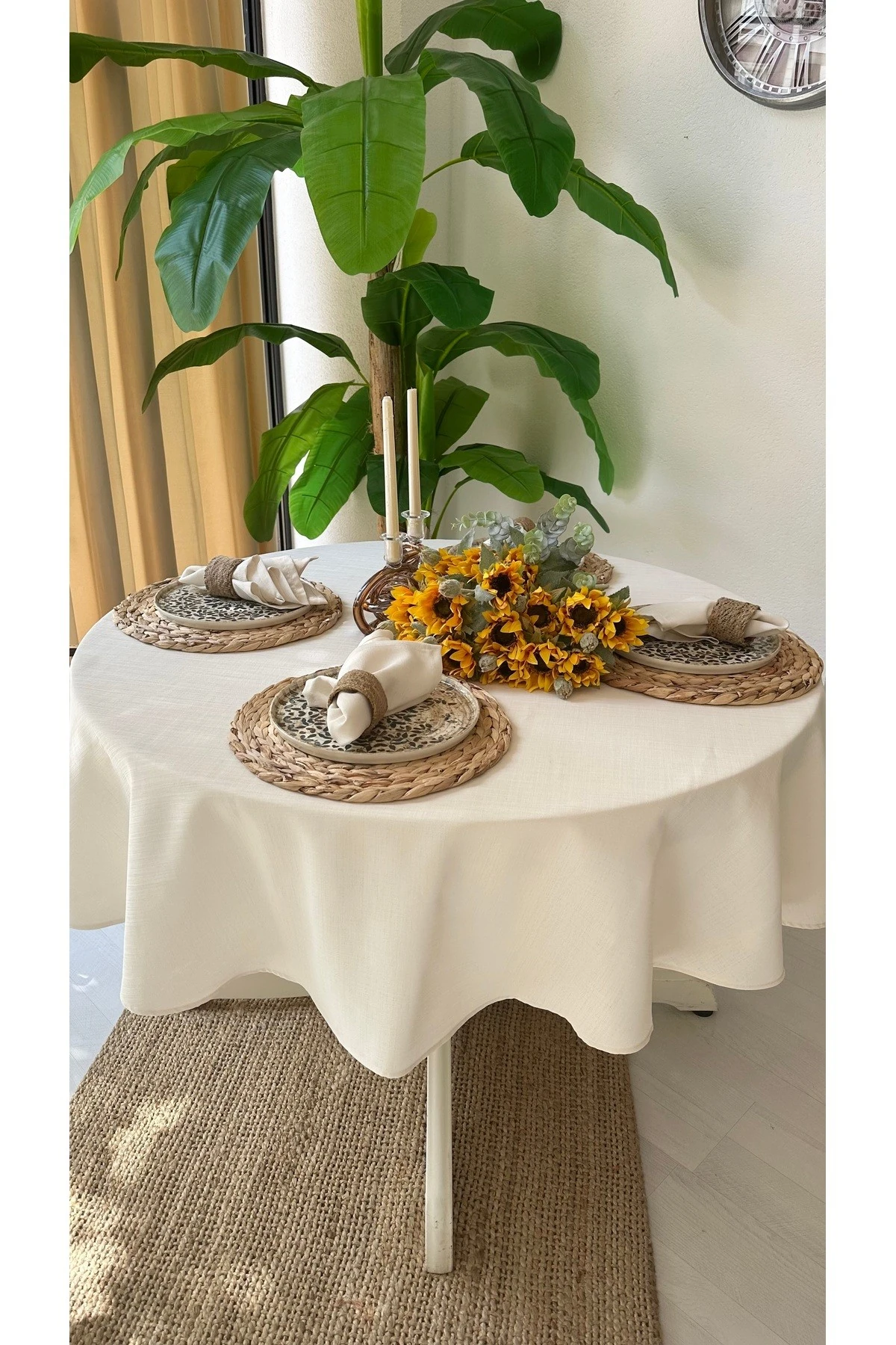 Keten Dokulu Yuvarlak Masa Örtüsü Düz Model - 5