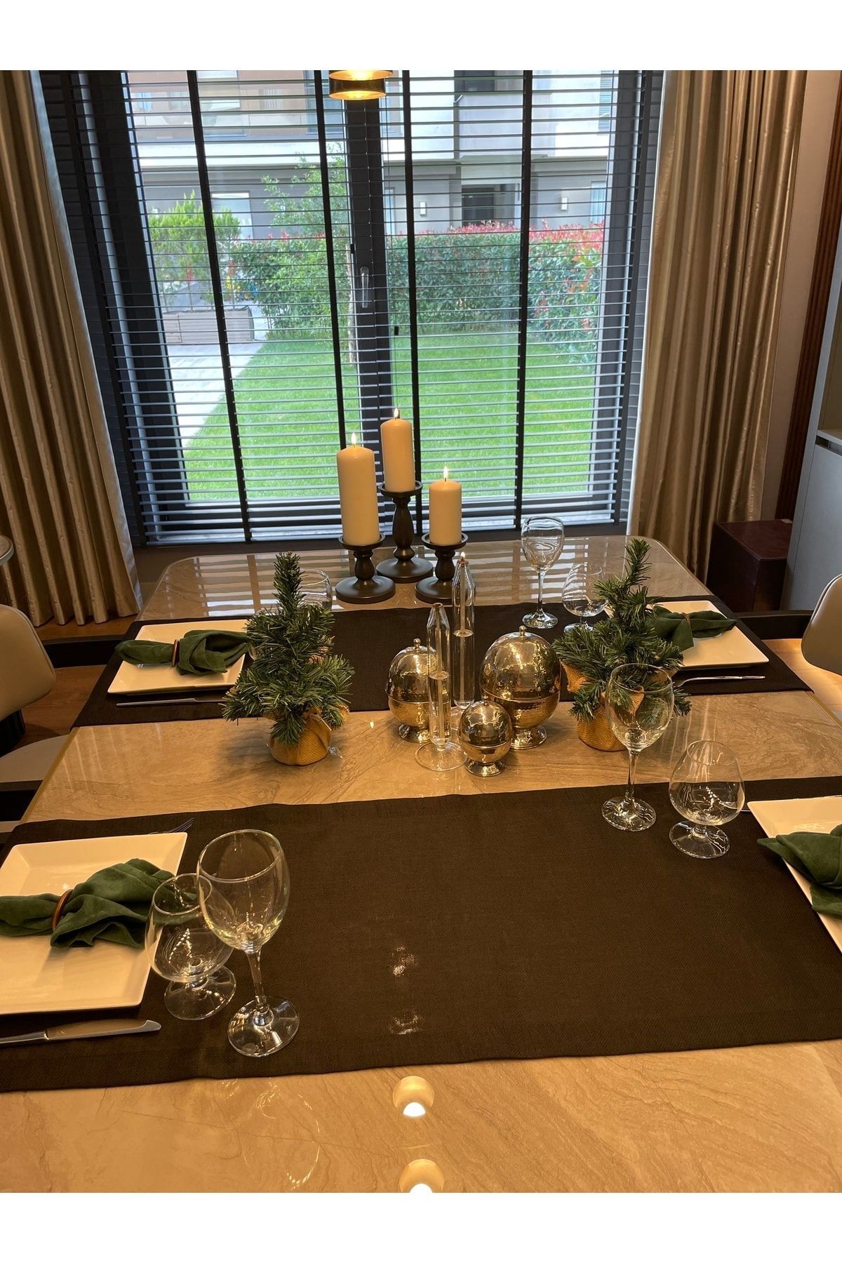 Keten Dokulu Siyah Runner