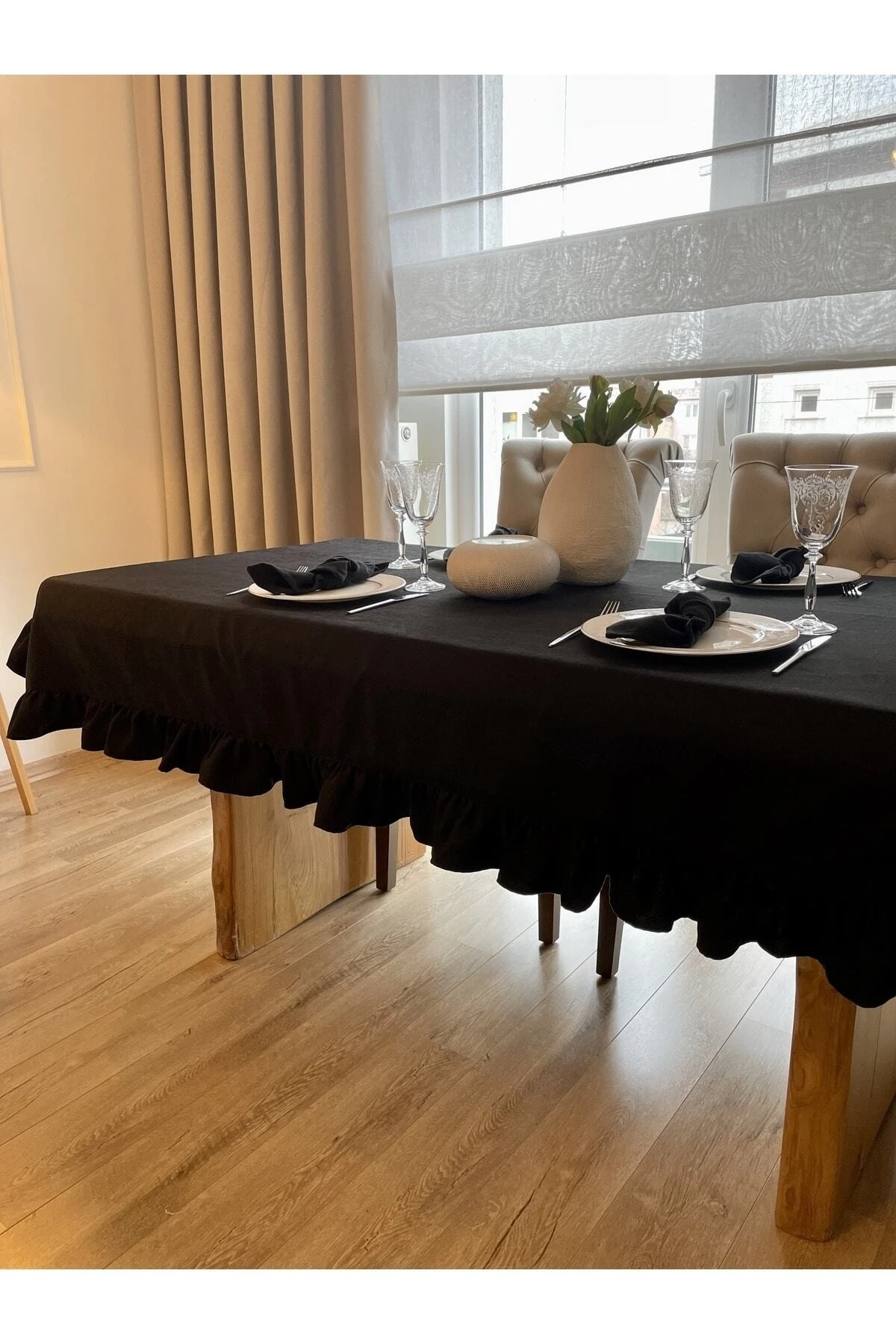 Kadife Dokulu Vintage Fırfırlı Dikdörtgen Dertsiz Masa Örtüsü - 5